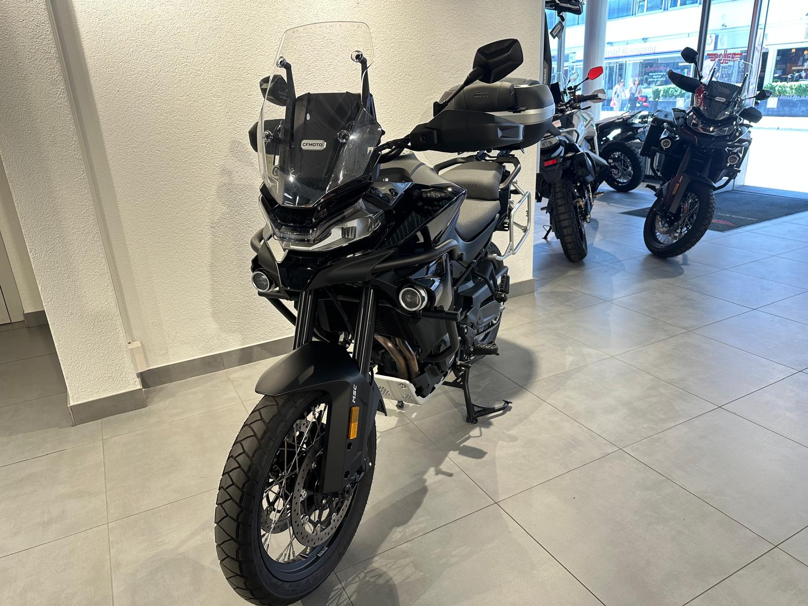 CF MOTO 800 MT Explore | Occasion | nur 1'800 km | Topcase | Top Zustand-image-3