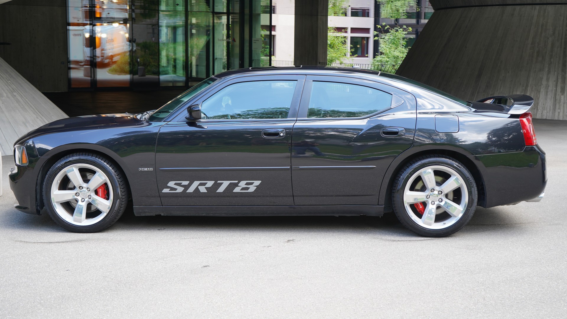 DODGE Charger SRT8 HEMI-image-5