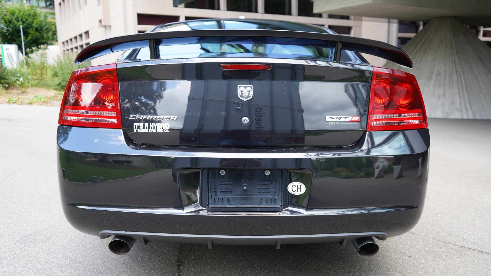 DODGE Charger SRT8 HEMI-image-4