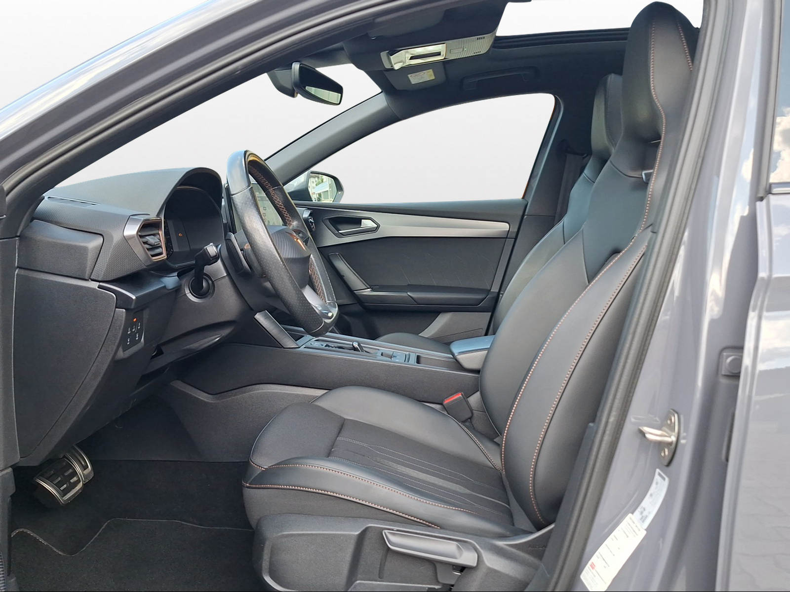 CUPRA LEON ST 1.4 e-HYBRID pHEV DSG-image-6