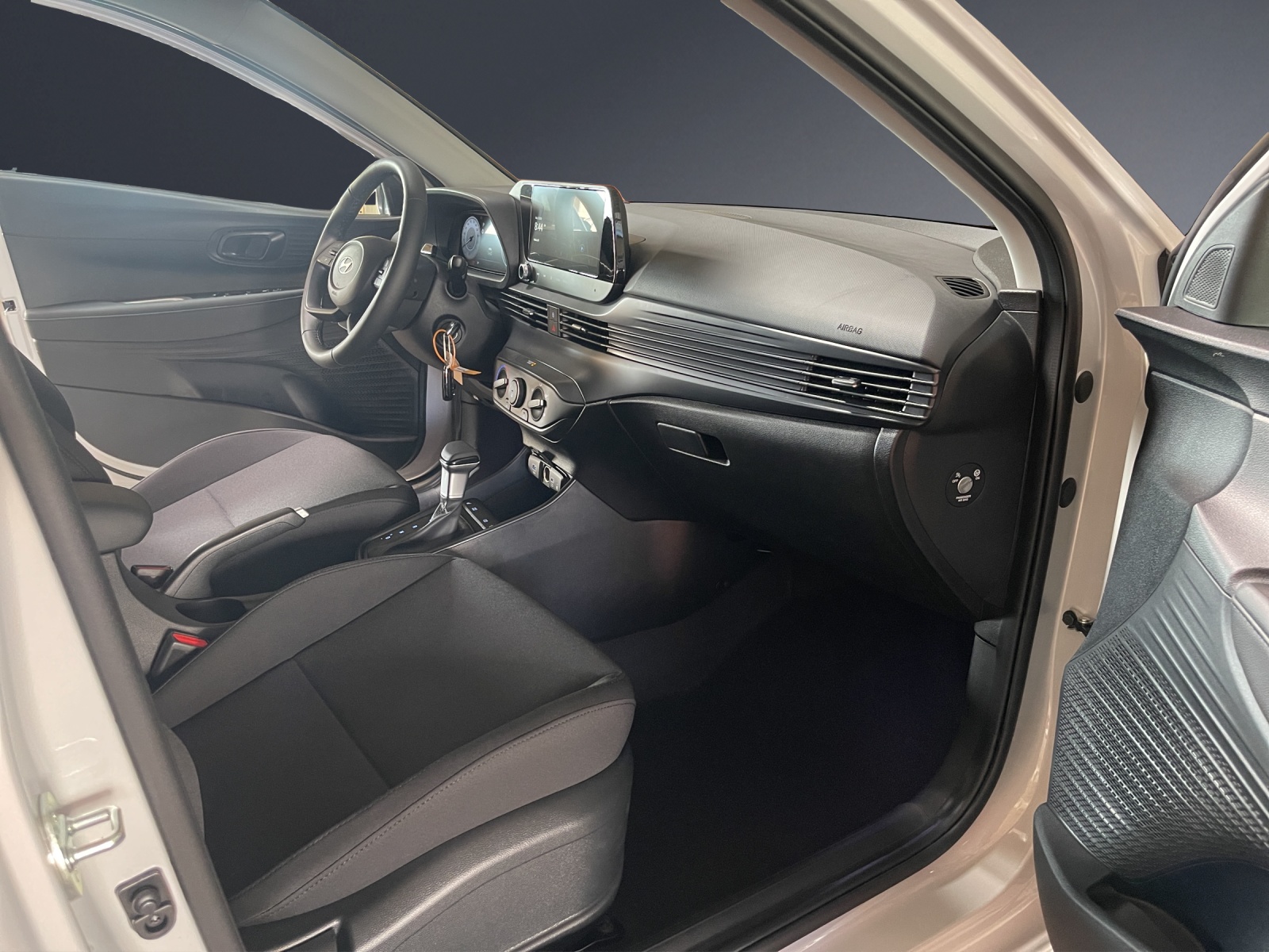 HYUNDAI i20 1.0 T-GDi Amplia GO! DCT-image-7