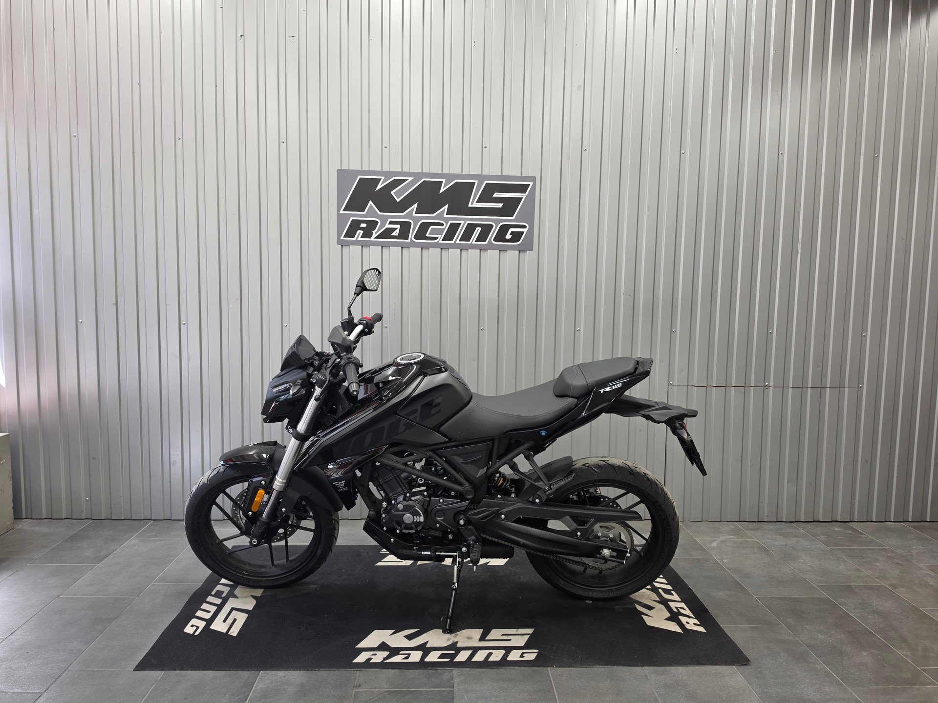 VOGE 125 R-showroom-element-1