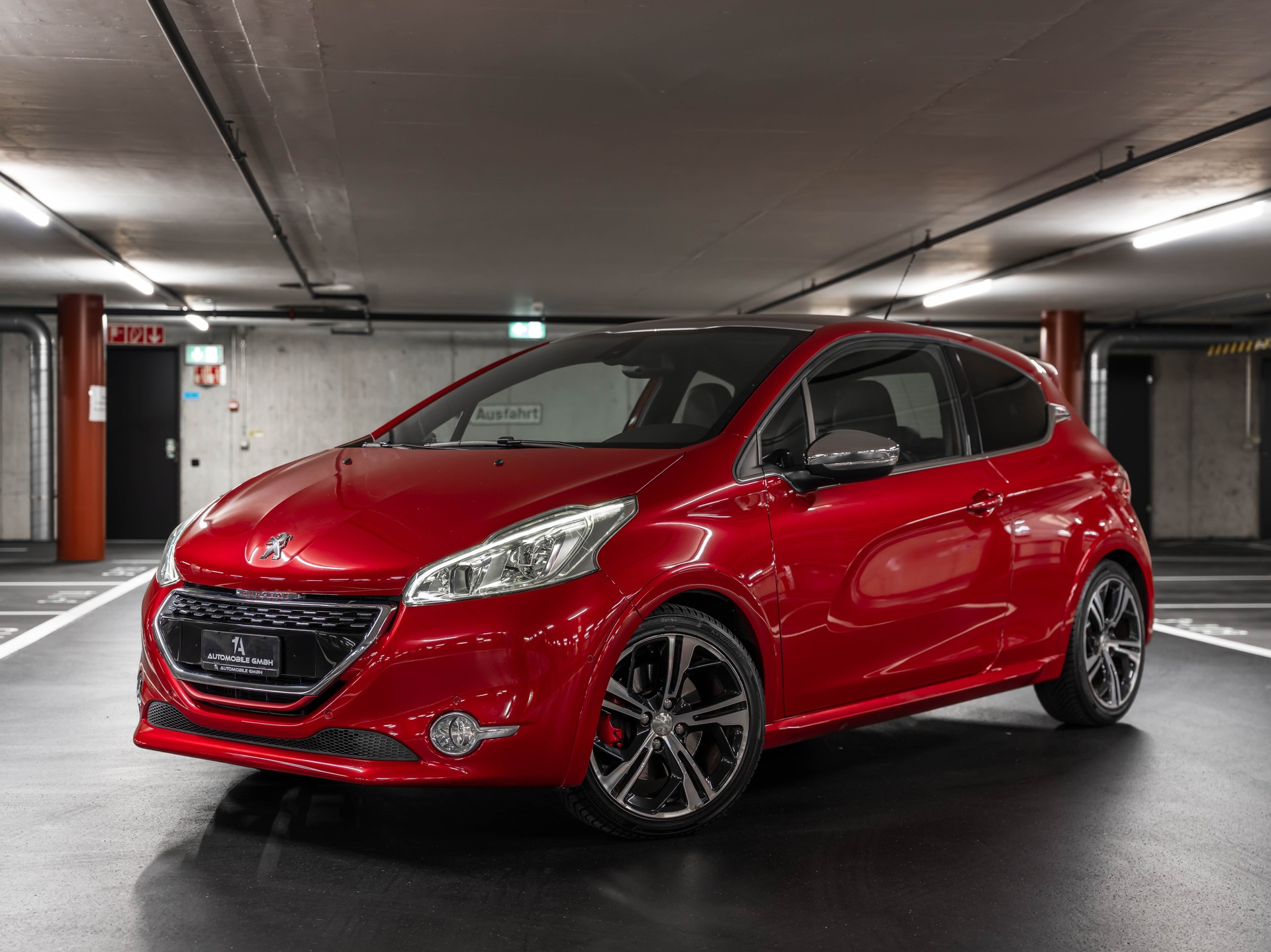 PEUGEOT 208 1.6 Turbo GTi