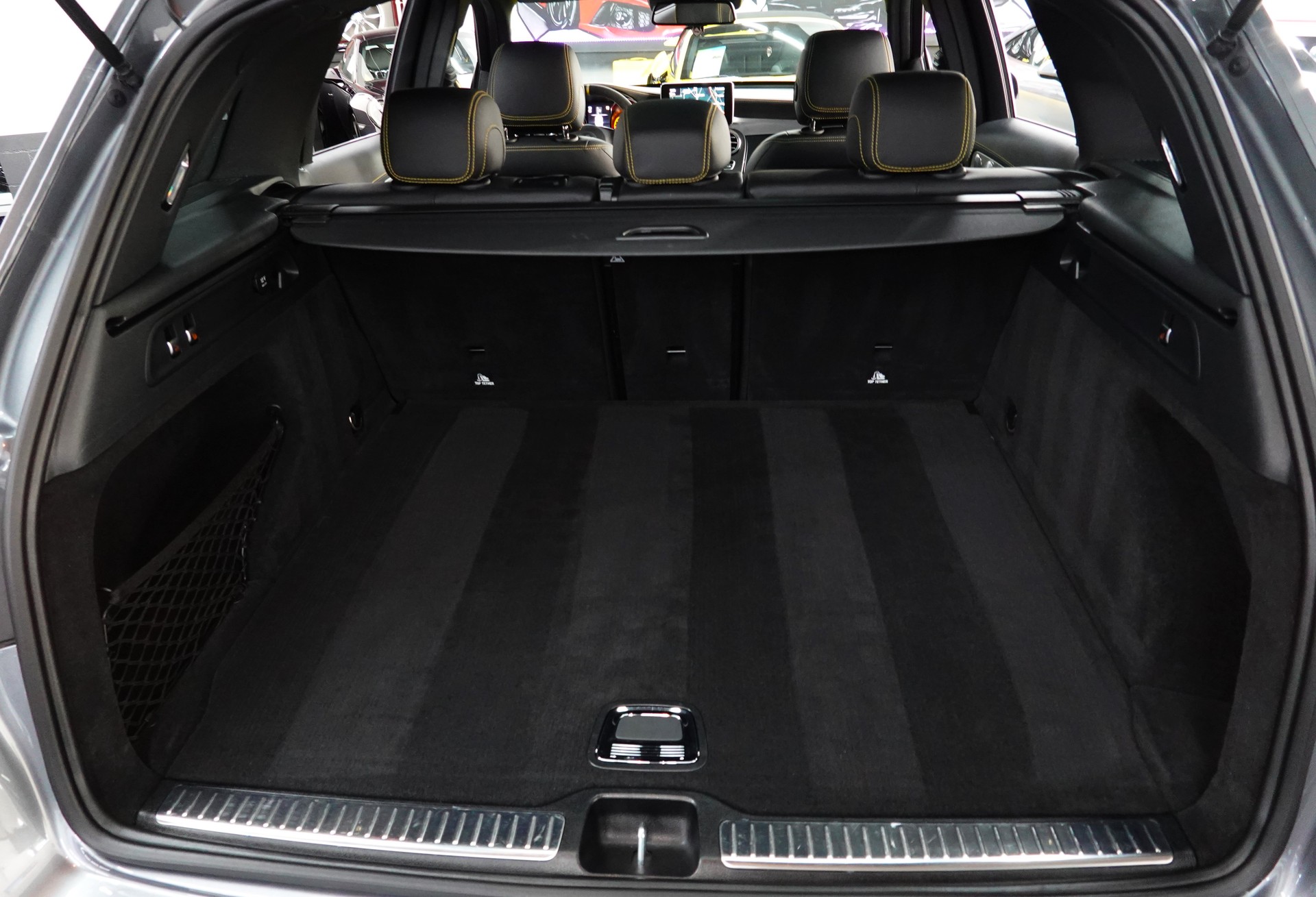 MERCEDES-BENZ GLC 63 S AMG EDITION 1 4-MATIC+9G-TRONIC DESIGNO FULL ON TOP 22"-image-44