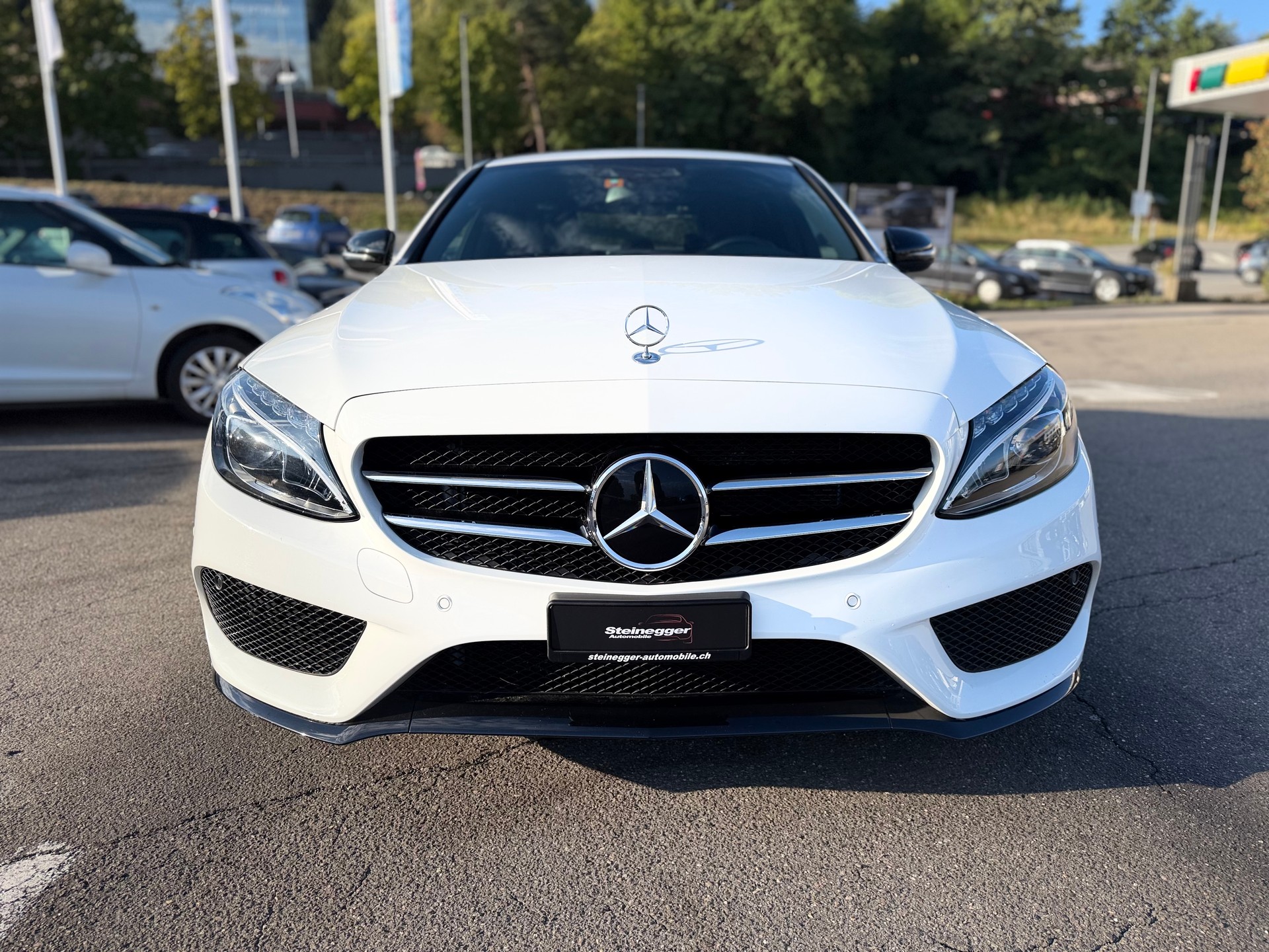 MERCEDES-BENZ C 200 AMG Line 4Matic 9G-Tronic-showroom-element-3