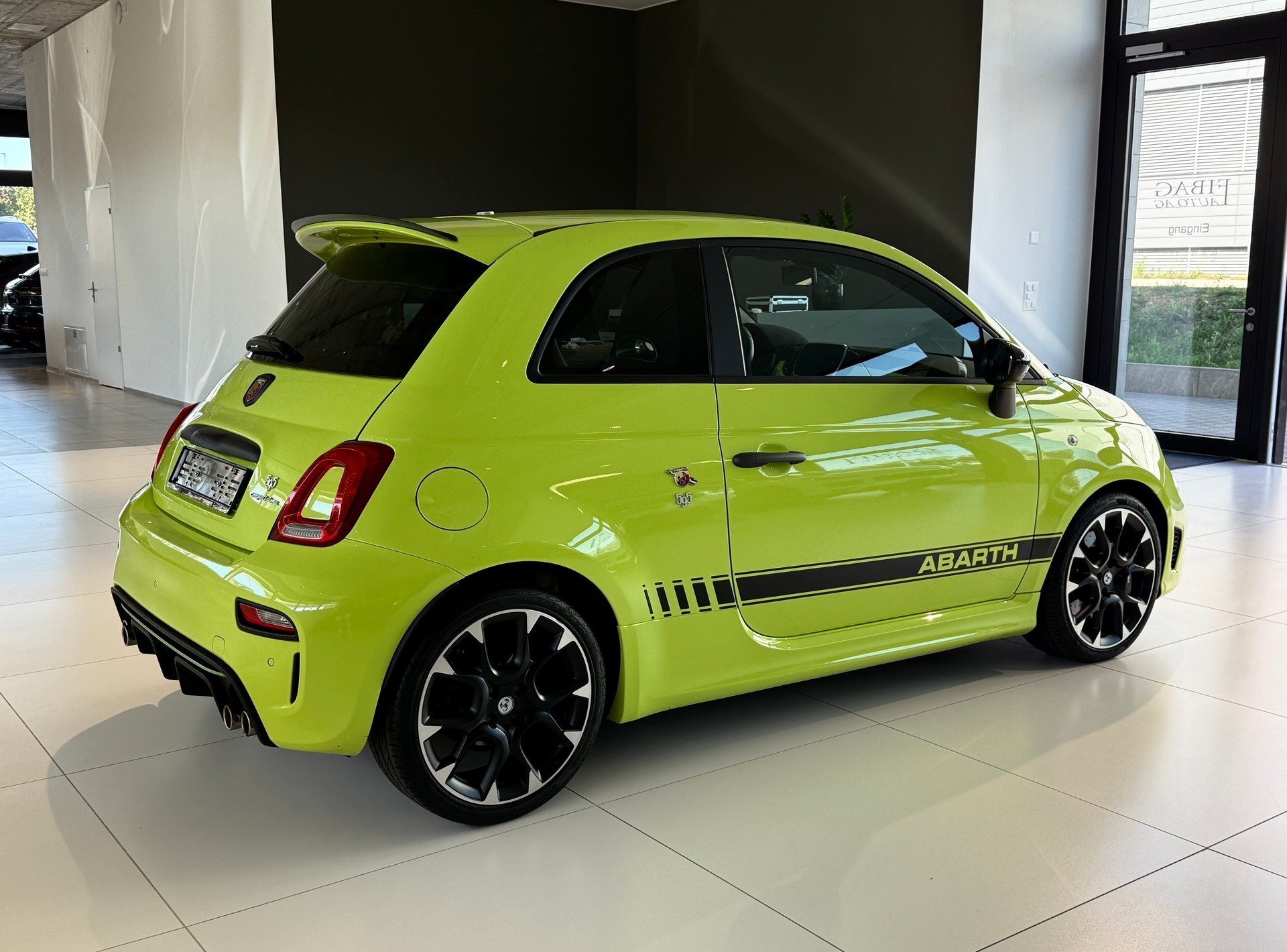 FIAT 595 1.4 16V Turbo Abarth Competizione ***CH-Fahrzeug***Sonderlackierung***Sitzheizung***180PS***-image-26