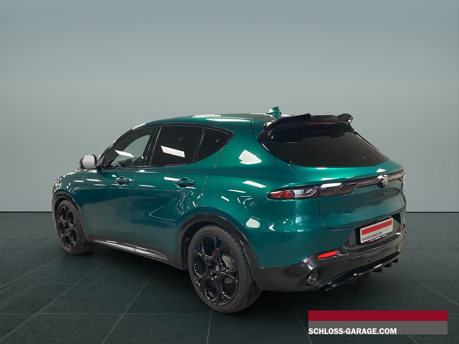 ALFA ROMEO TONALE 1.5 Speciale Pack P-showroom-element-3