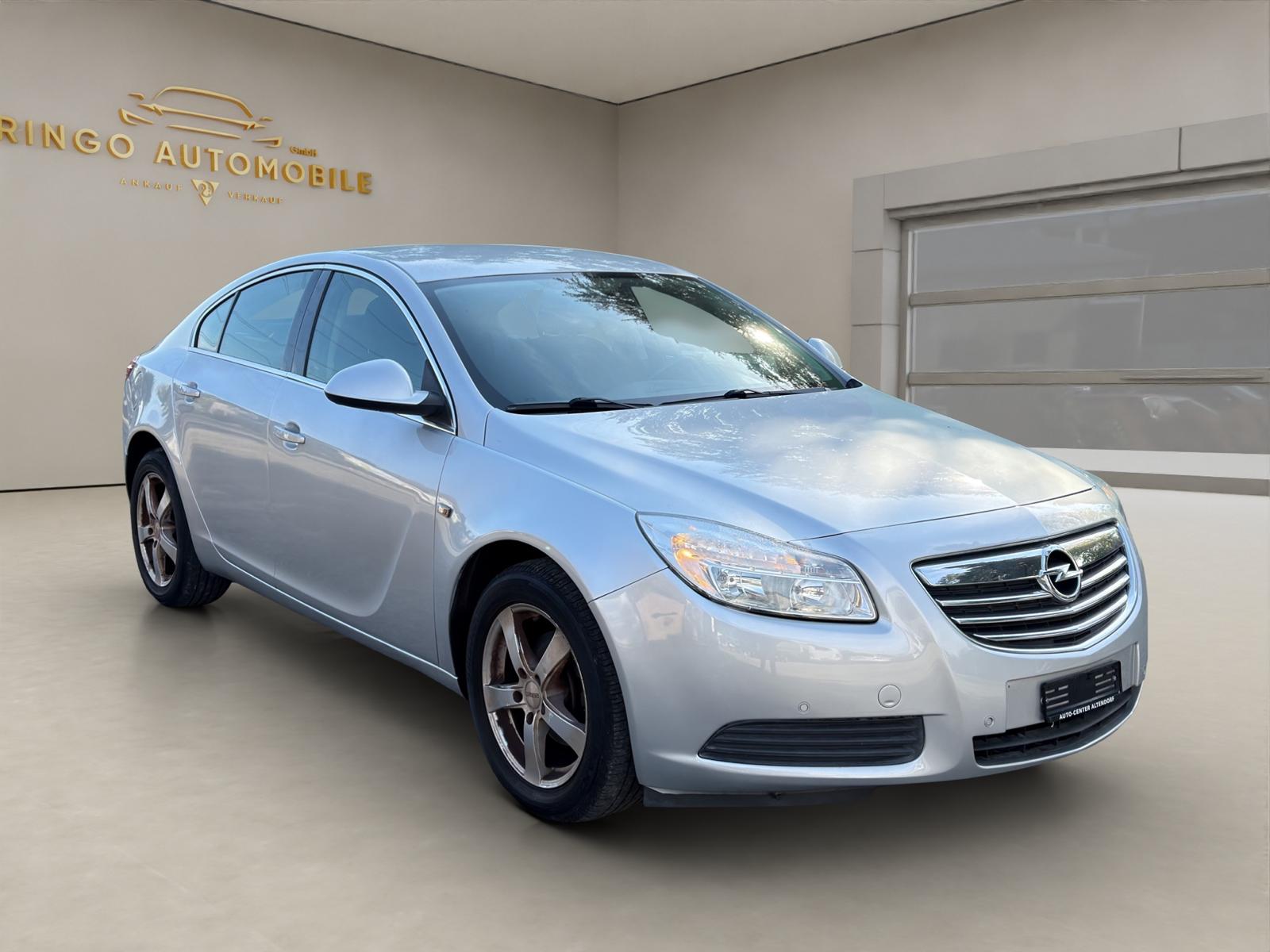 OPEL INSIGNIA