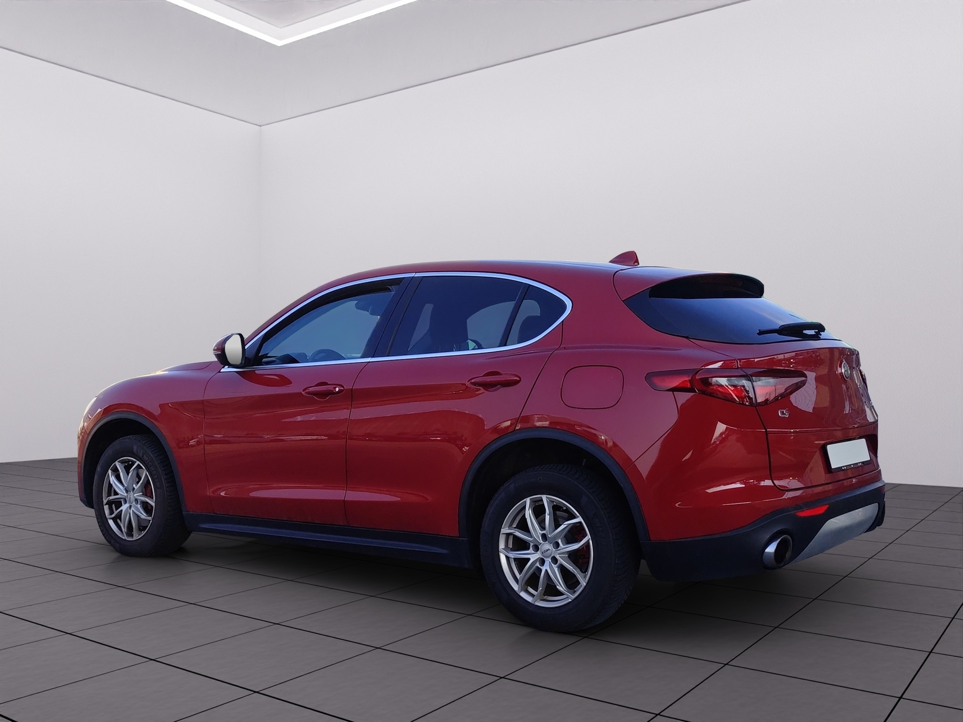 ALFA ROMEO Stelvio 2.0 First Edition Q4 Automatic-showroom-element-3