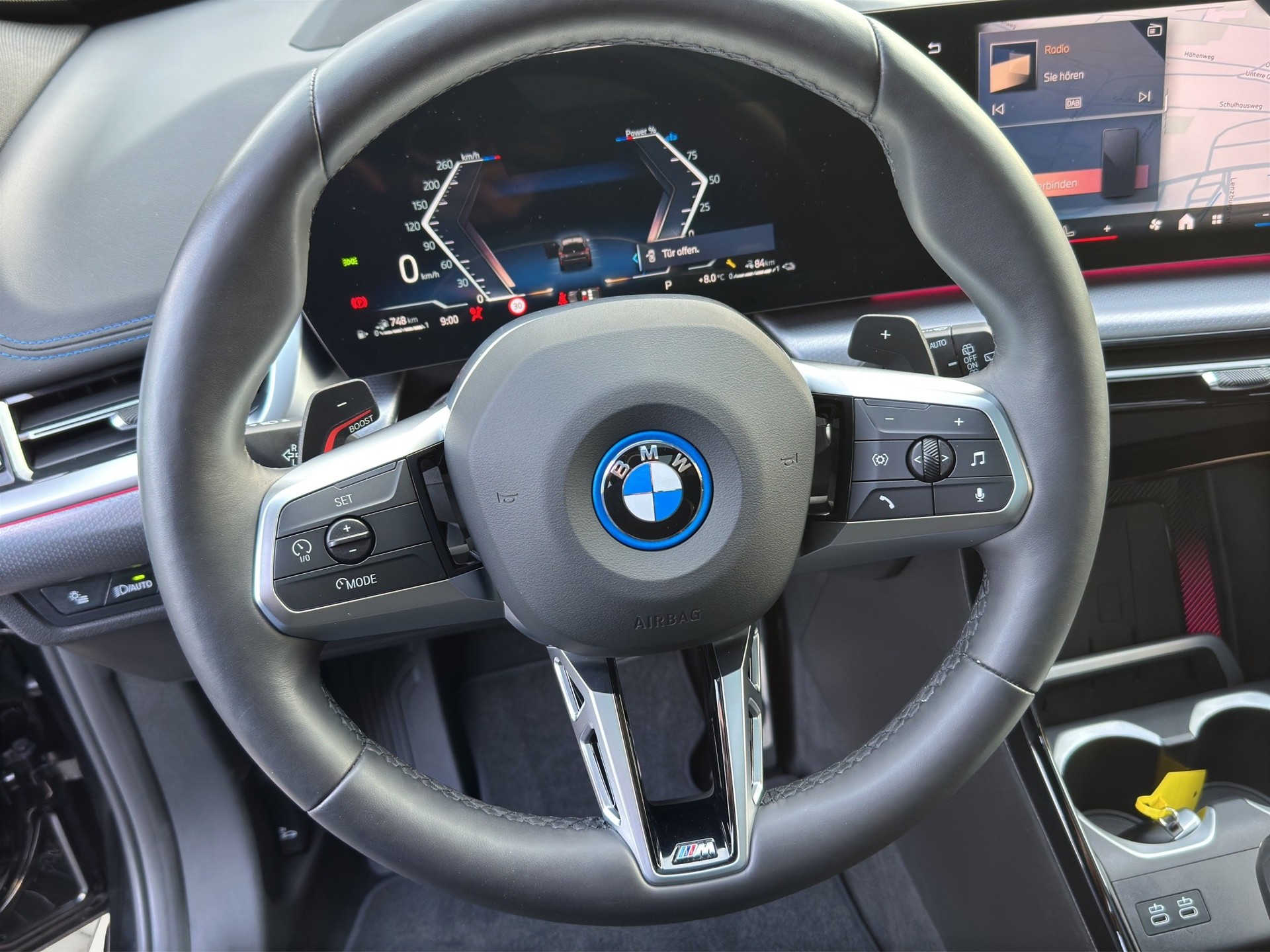 BMW X1 xDrive 30e M Sport 4x4-image-16