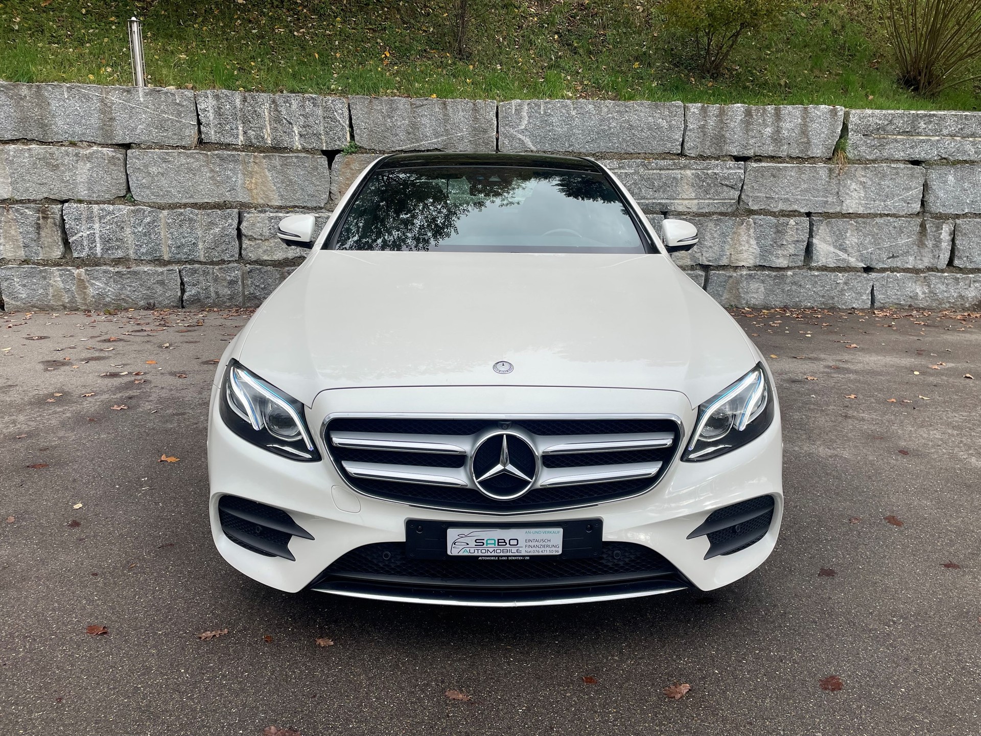 MERCEDES-BENZ E 350 d AMG Line 9G-Tronic-image-13