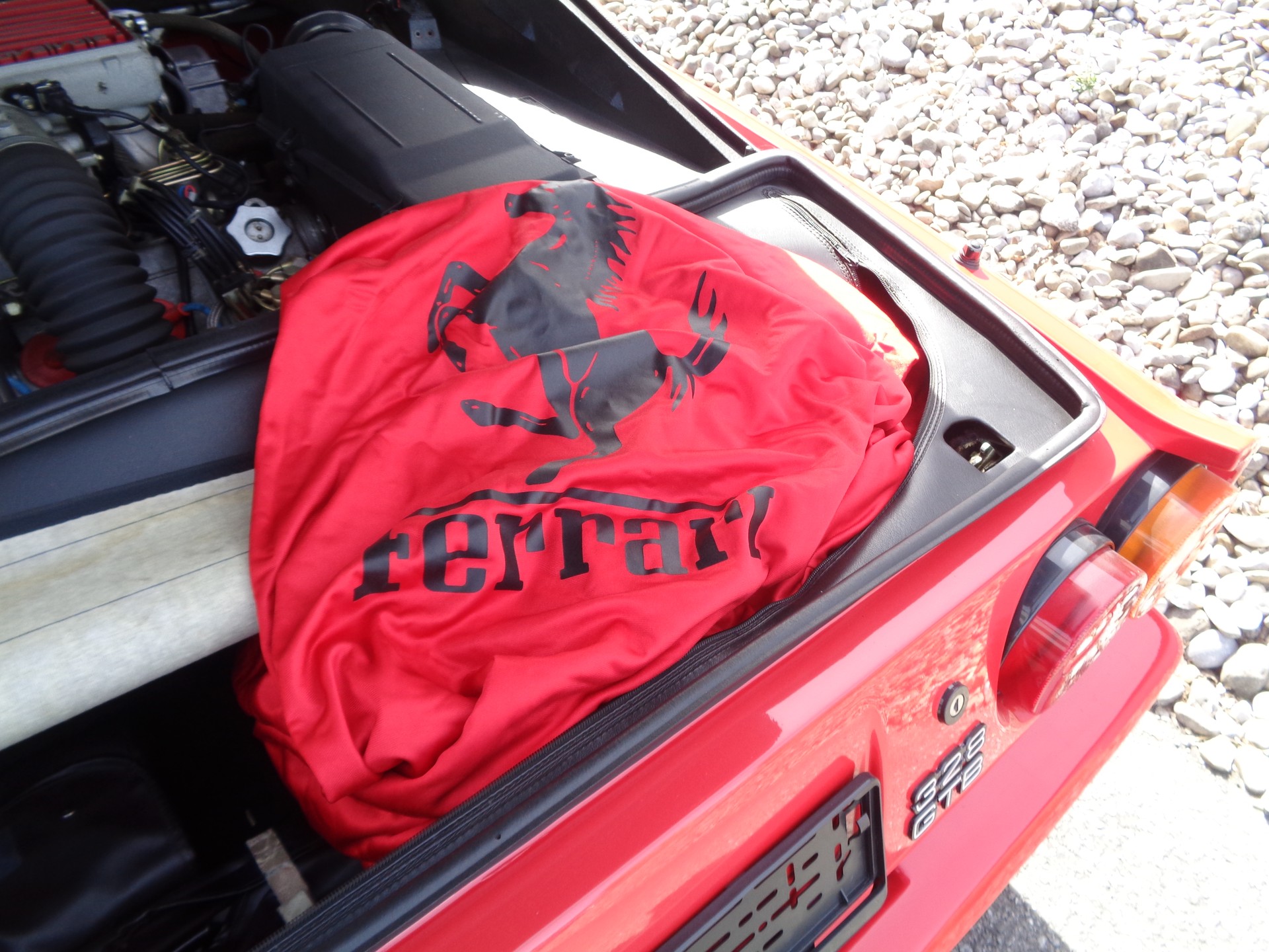 FERRARI 328 GTB-image-10
