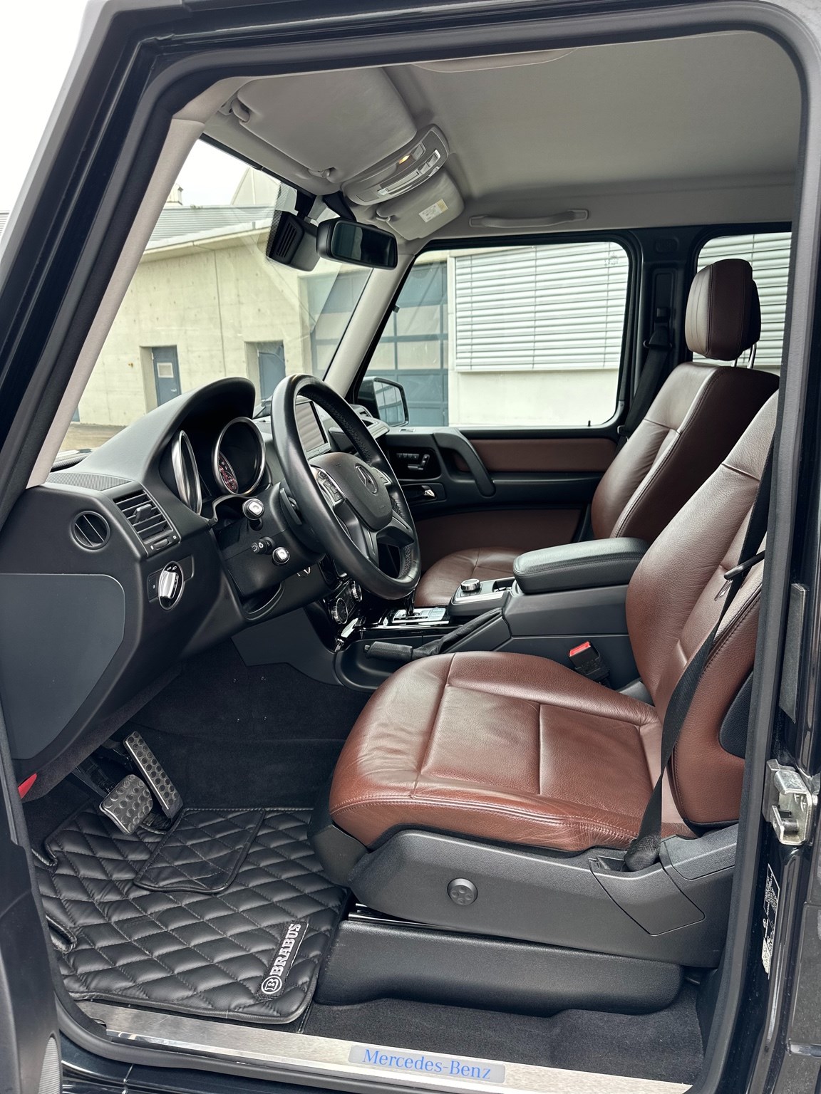 MERCEDES-BENZ G 500 7G-Tronic-image-12