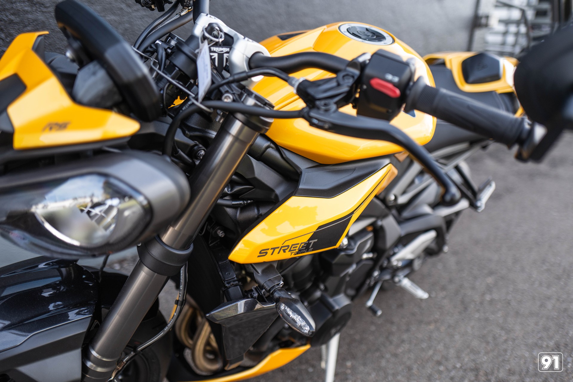 TRIUMPH Street Triple RS 765-image-4