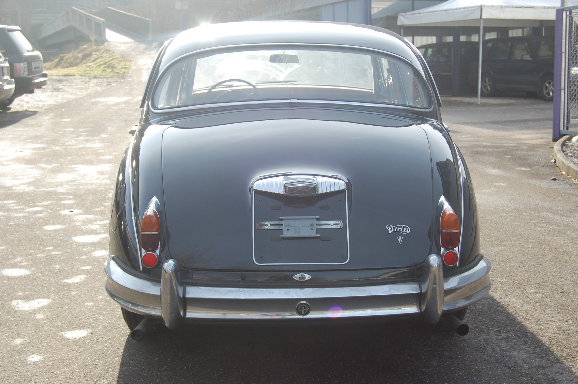 DAIMLER V8-image-3