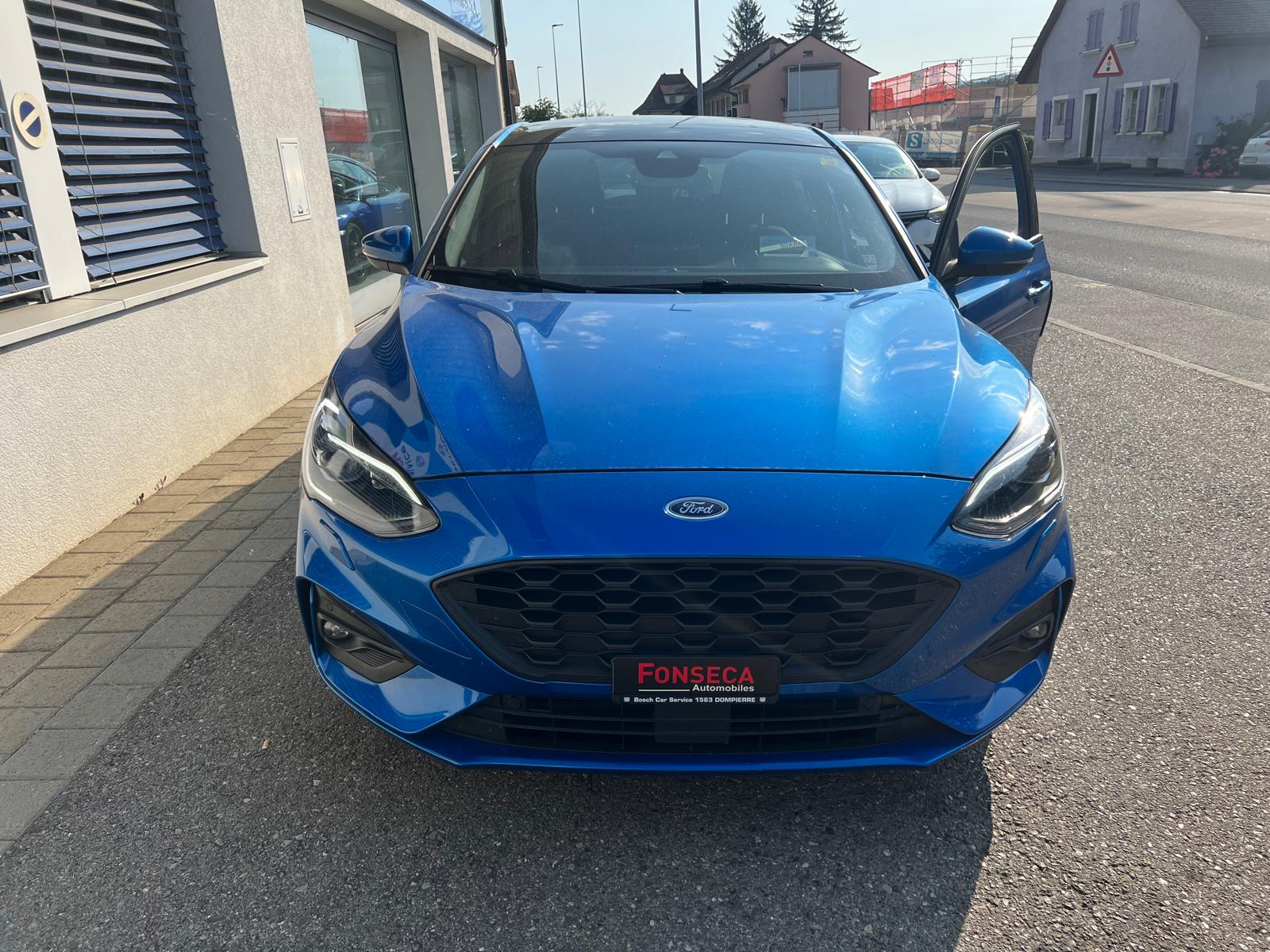 FORD Focus 2.0 TDCi ST Line Automatic-image-2