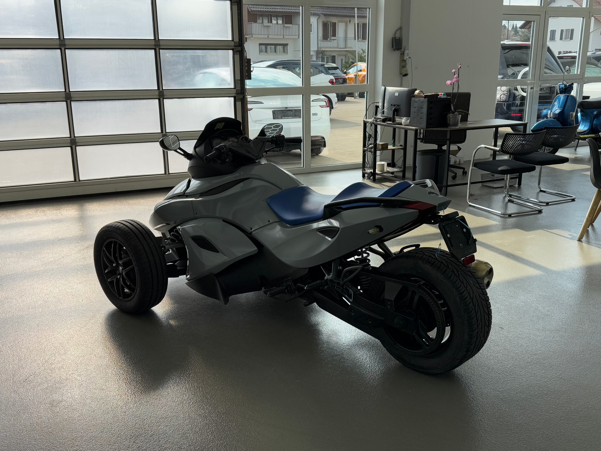 CAN-AM Spyder RS-S SE5-image-5
