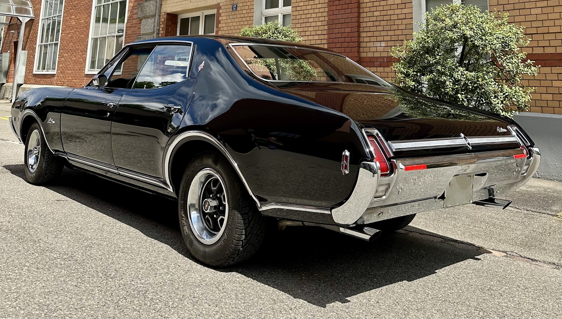 OLDSMOBILE Cutlass Supreme-image-6