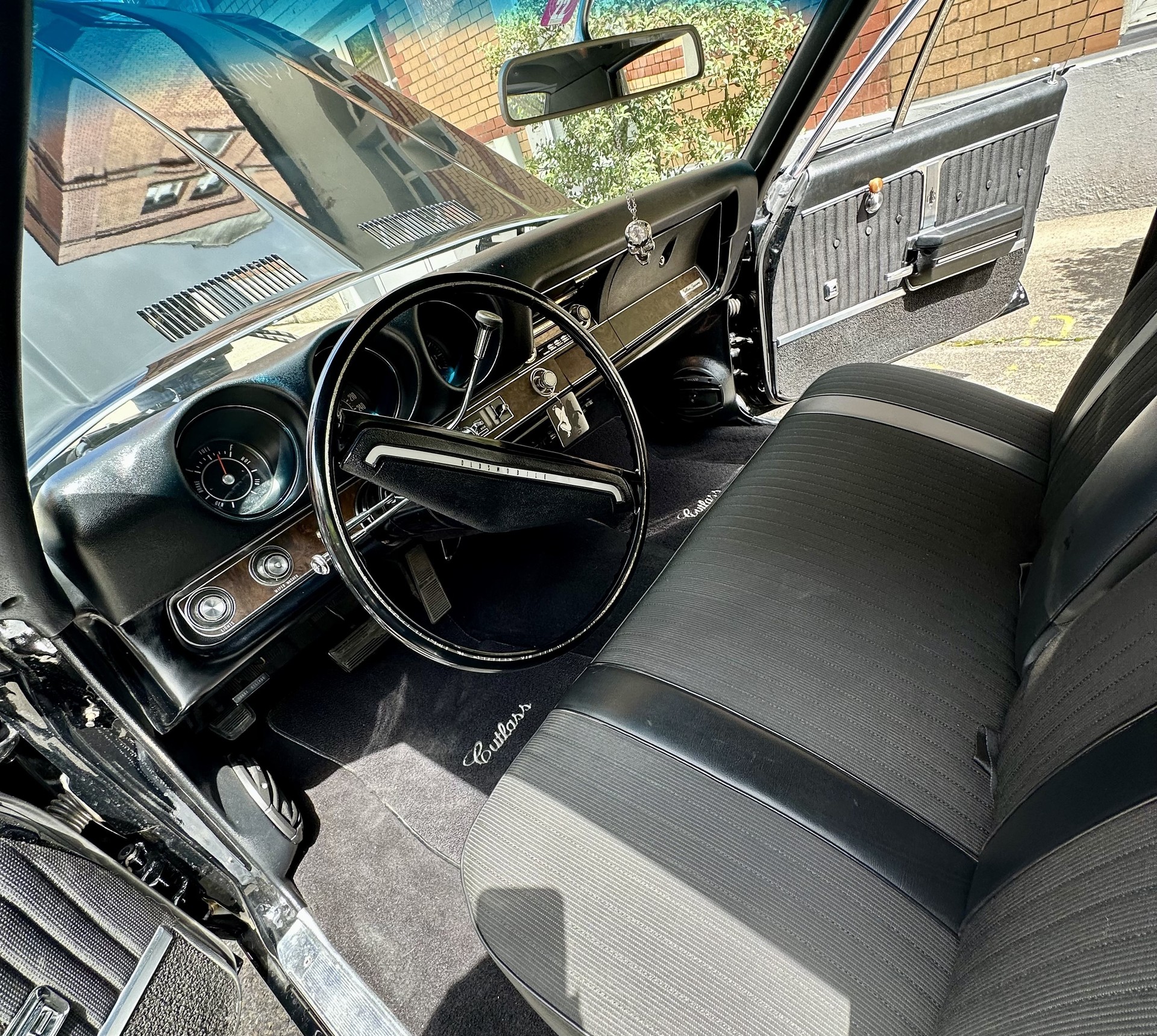 OLDSMOBILE Cutlass Supreme-image-5