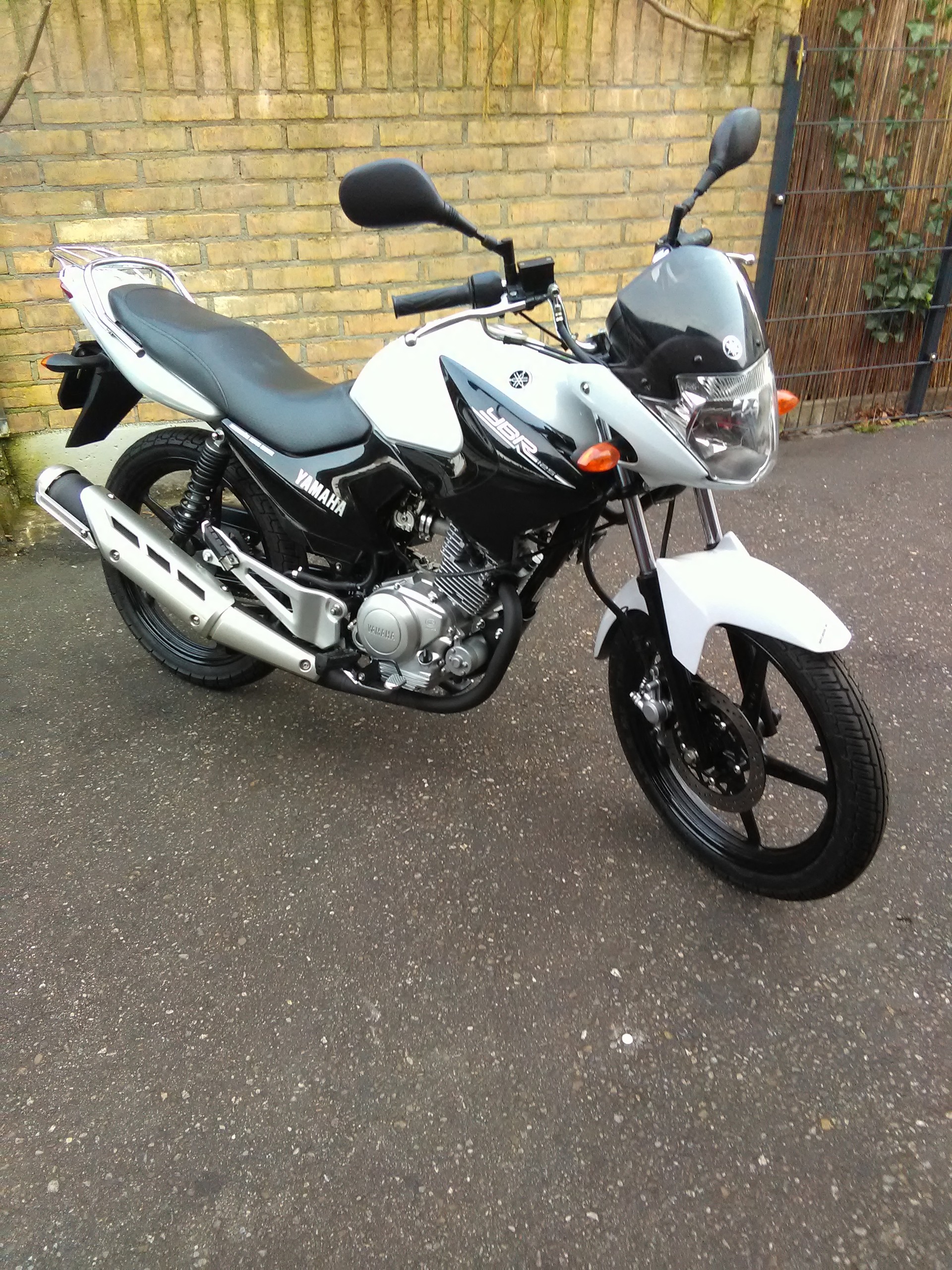 YAMAHA YBR 125-image-0