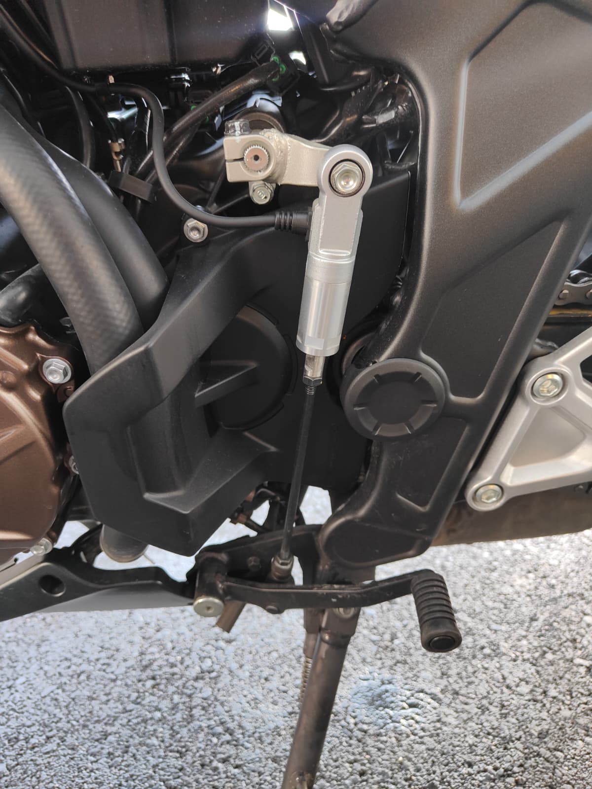 HONDA CB 650 R E-Clutch-image-7