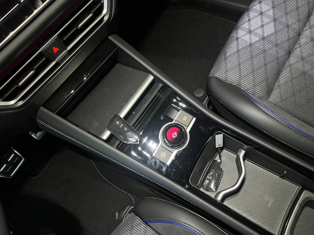 VW Tiguan 1.5 TSI R-Line DSG-image-17