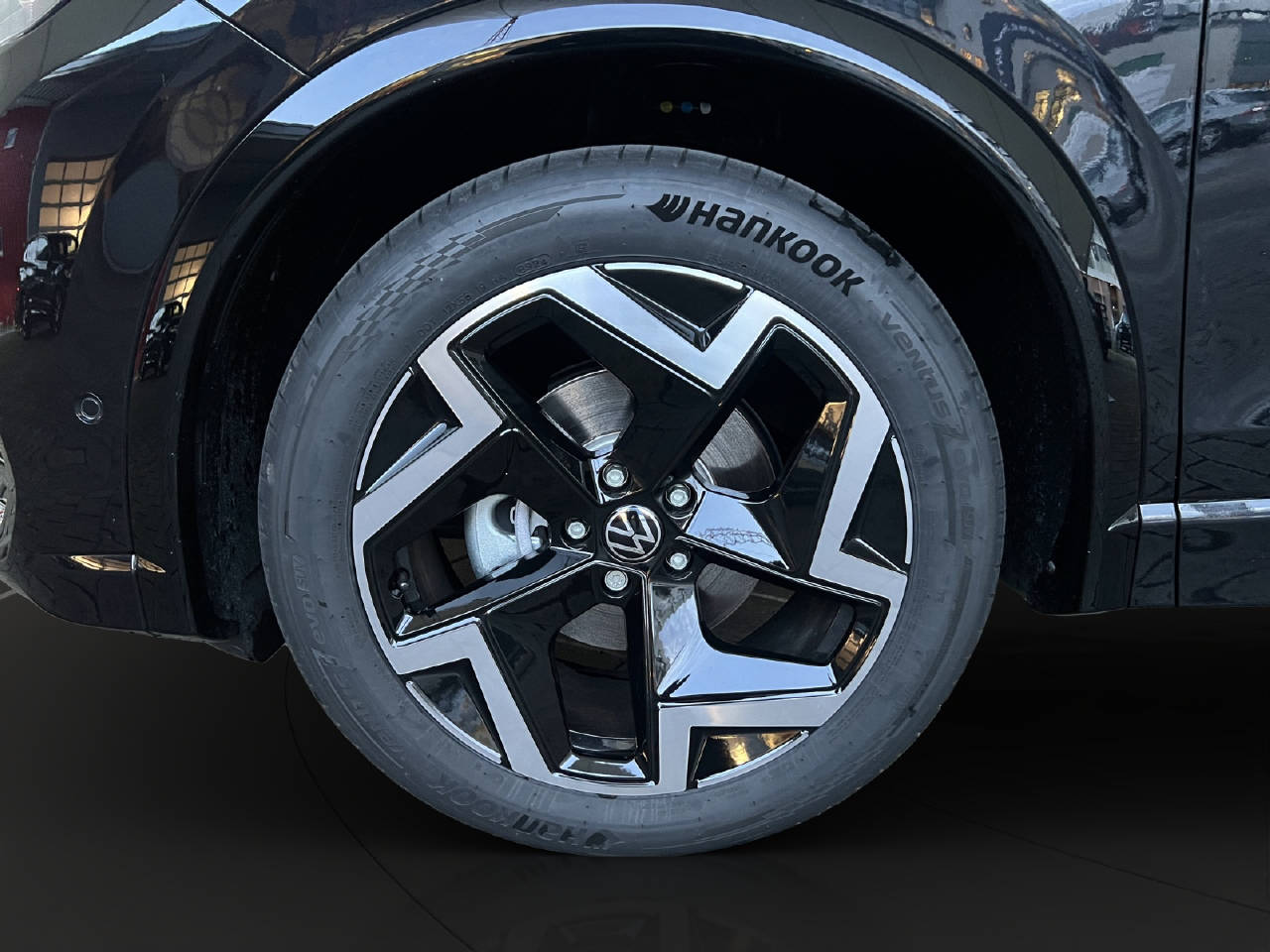 VW Tiguan 1.5 TSI R-Line DSG-image-8