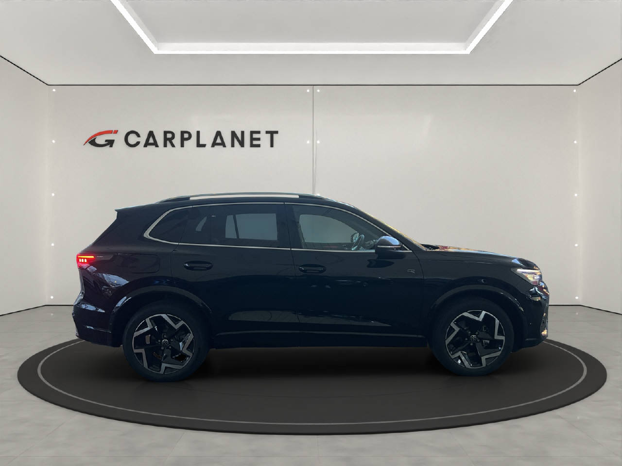 VW Tiguan 1.5 TSI R-Line DSG-image-6