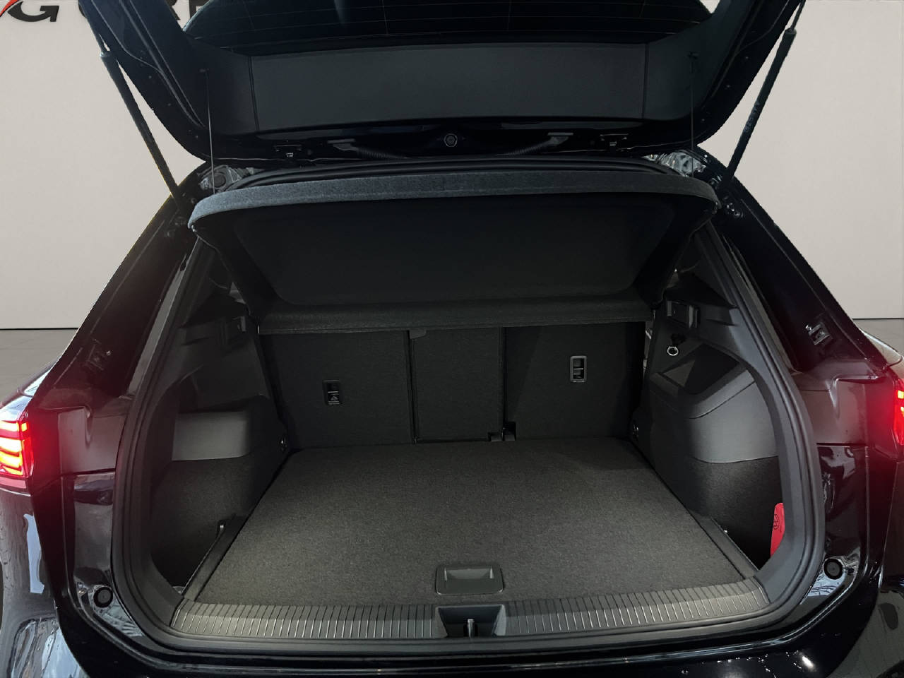 VW Tiguan 1.5 TSI R-Line DSG-image-20
