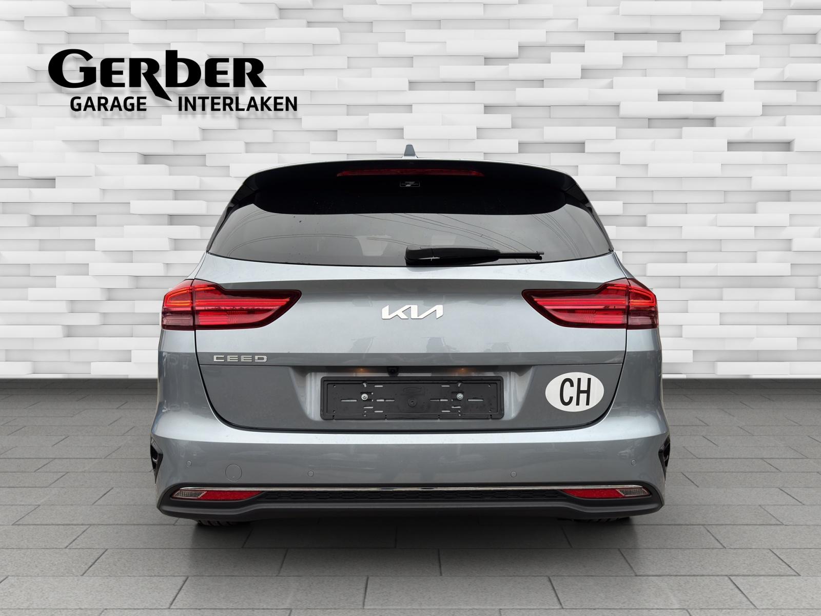 KIA Ceed SW 1.5 T-GDi MHEV Power-showroom-element-3