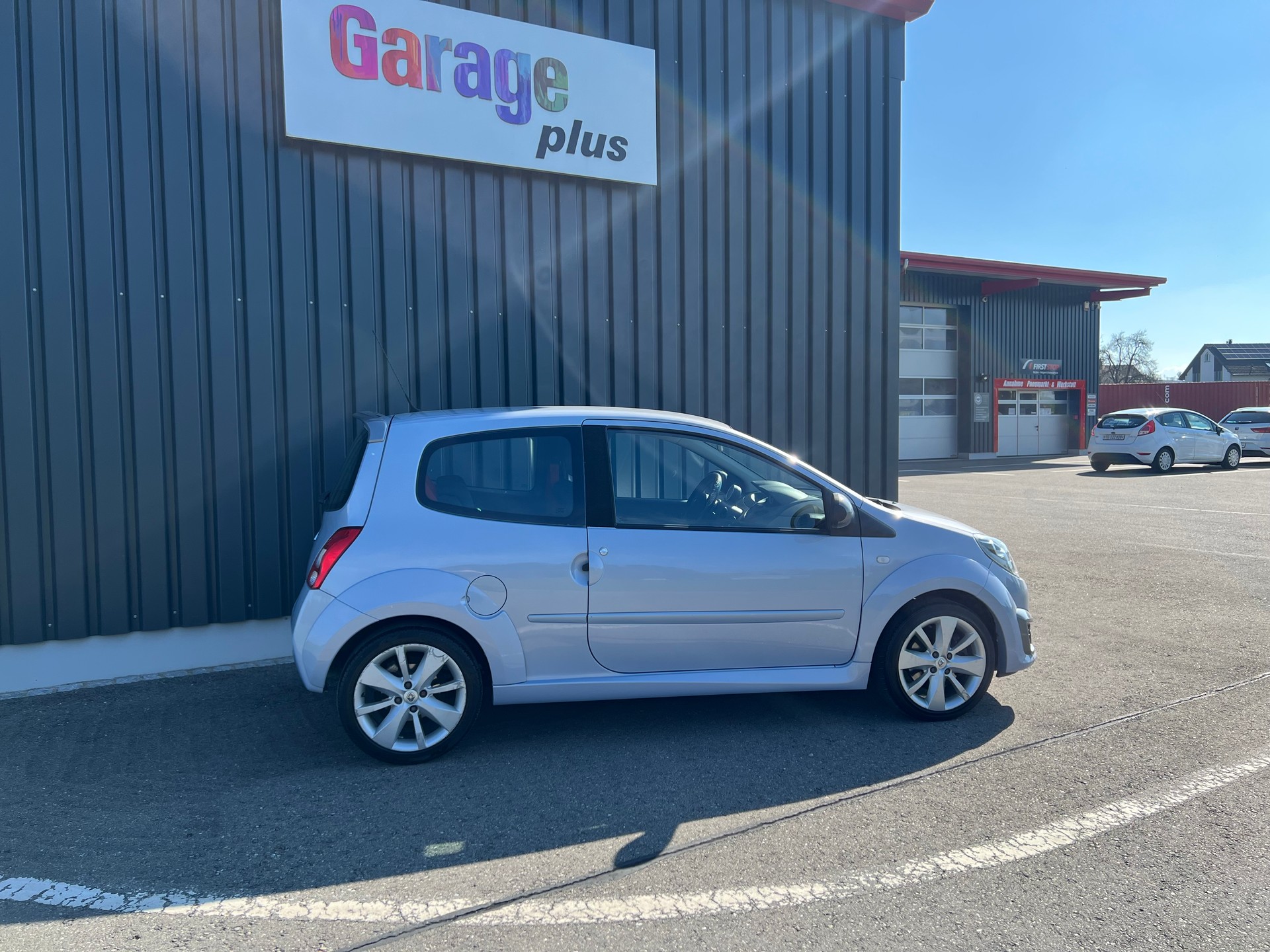 RENAULT Twingo 1.6 16V RS (Sport)-image-6