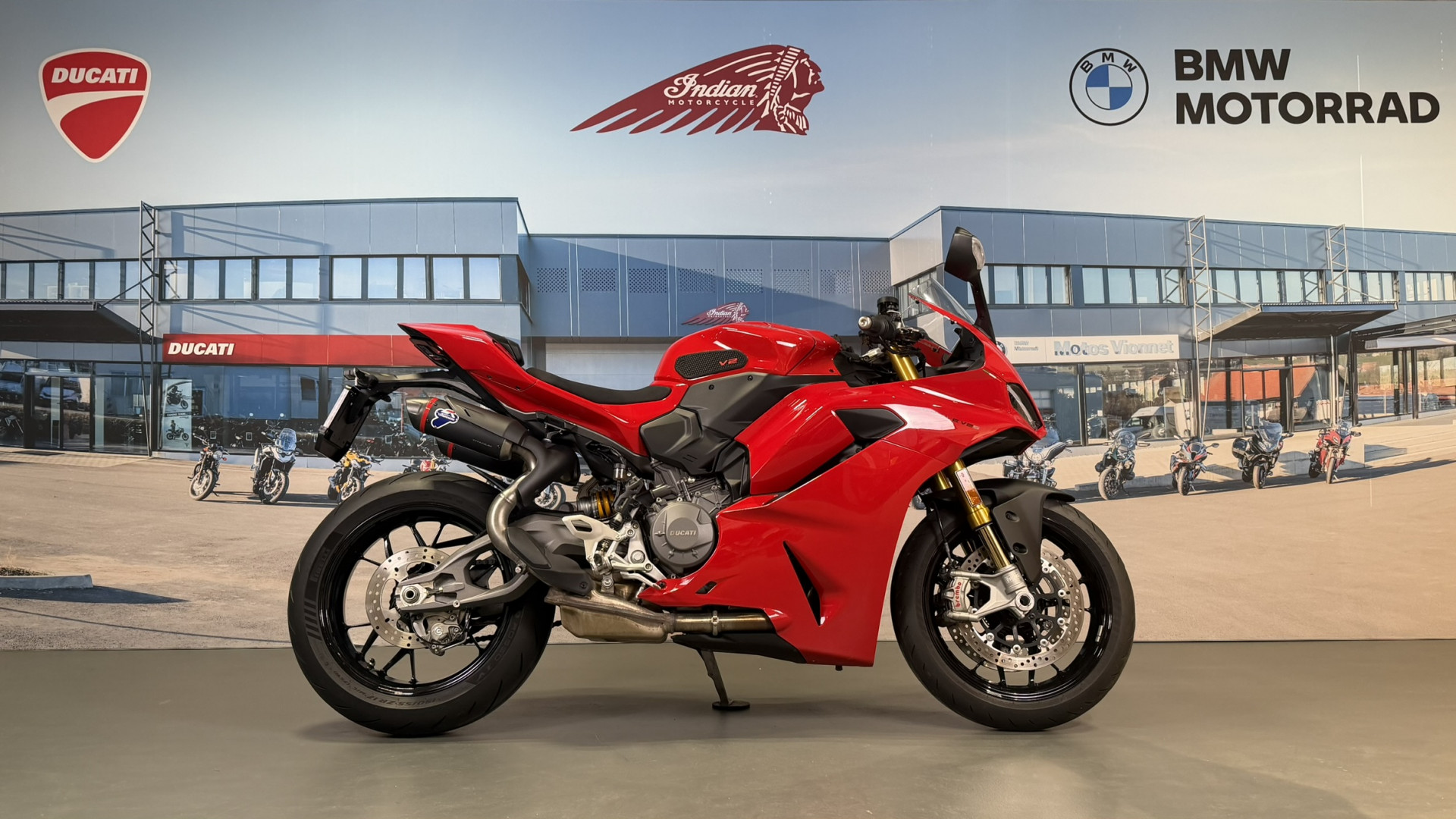 DUCATI Panigale 890 V2 S-image-1