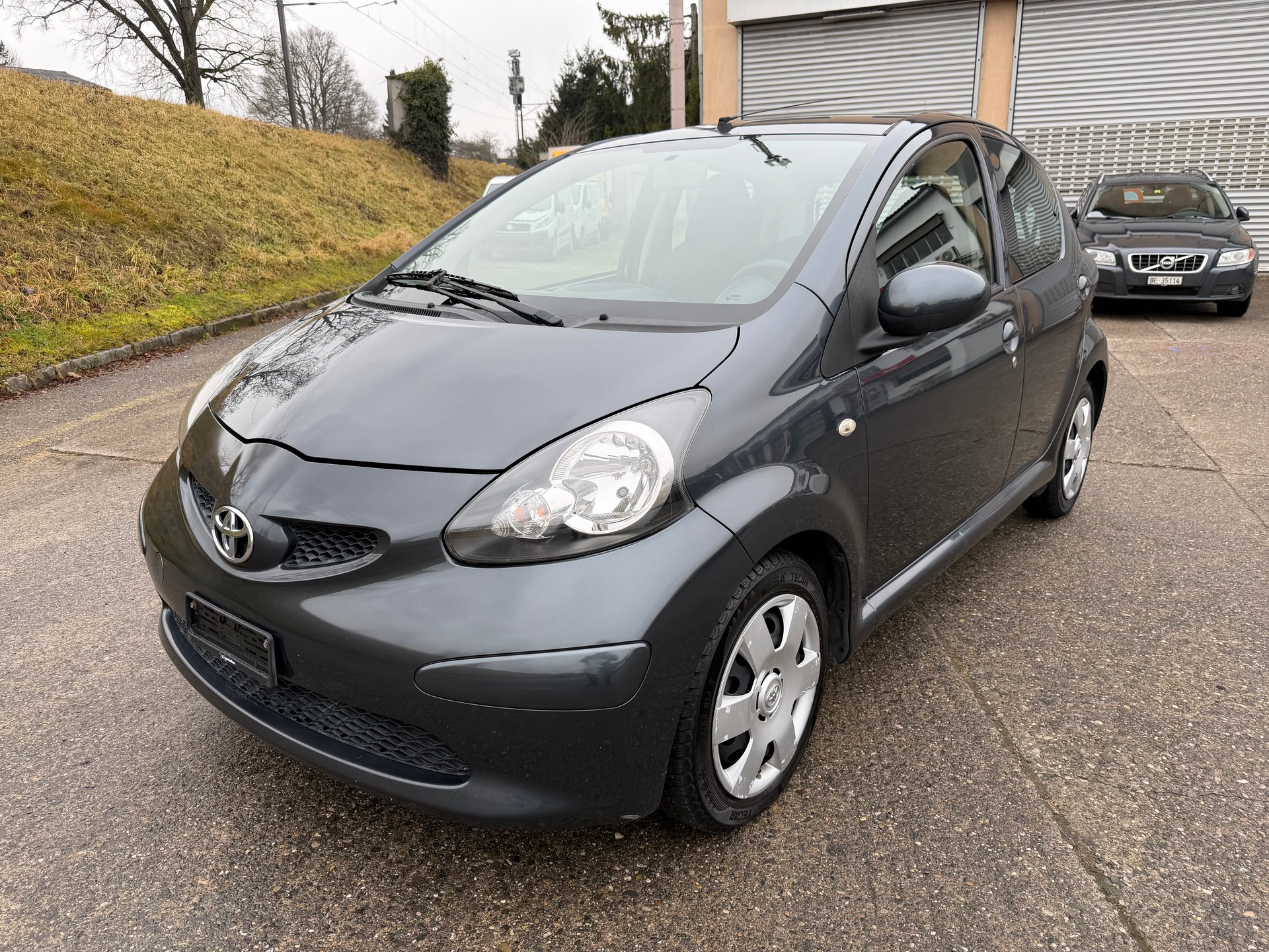 TOYOTA Aygo 1.0 Linea Luna Cool
