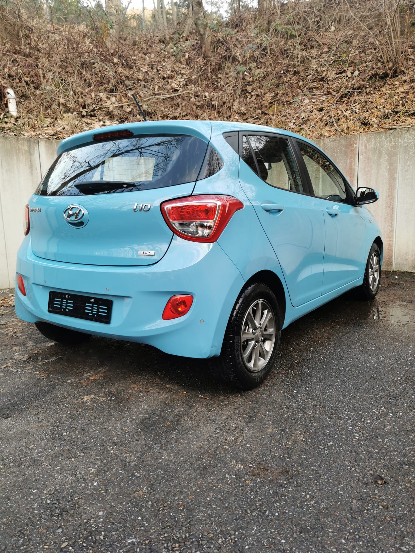 HYUNDAI i10 1.2 Style Automatic-image-6