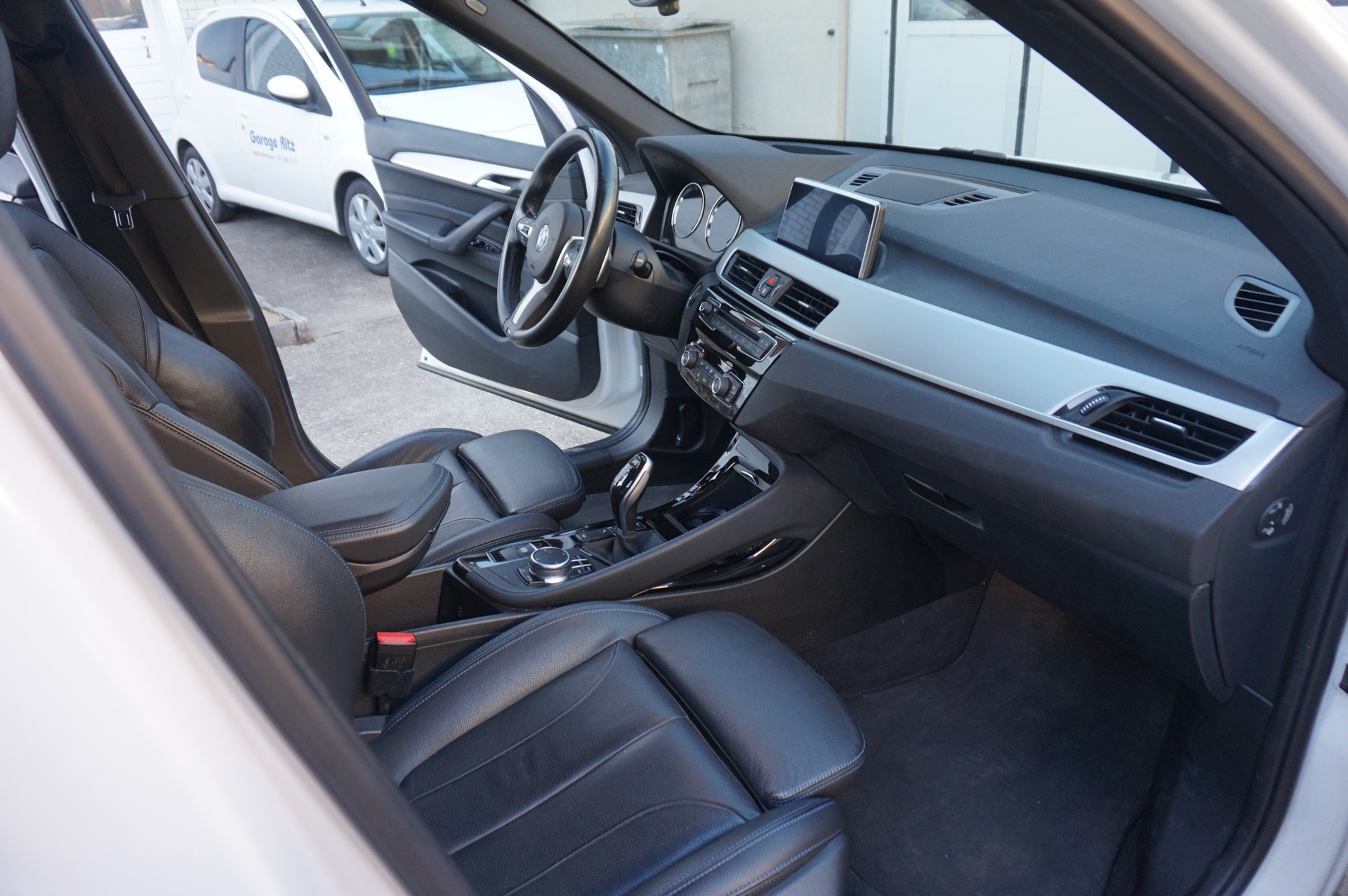 BMW X1 xDrive 20d M Sport Steptronic-image-10