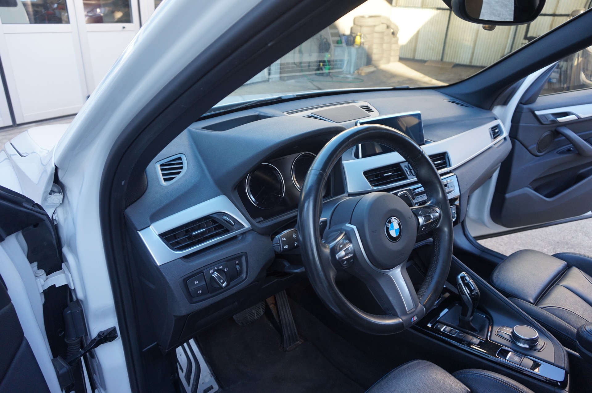 BMW X1 xDrive 20d M Sport Steptronic-image-7