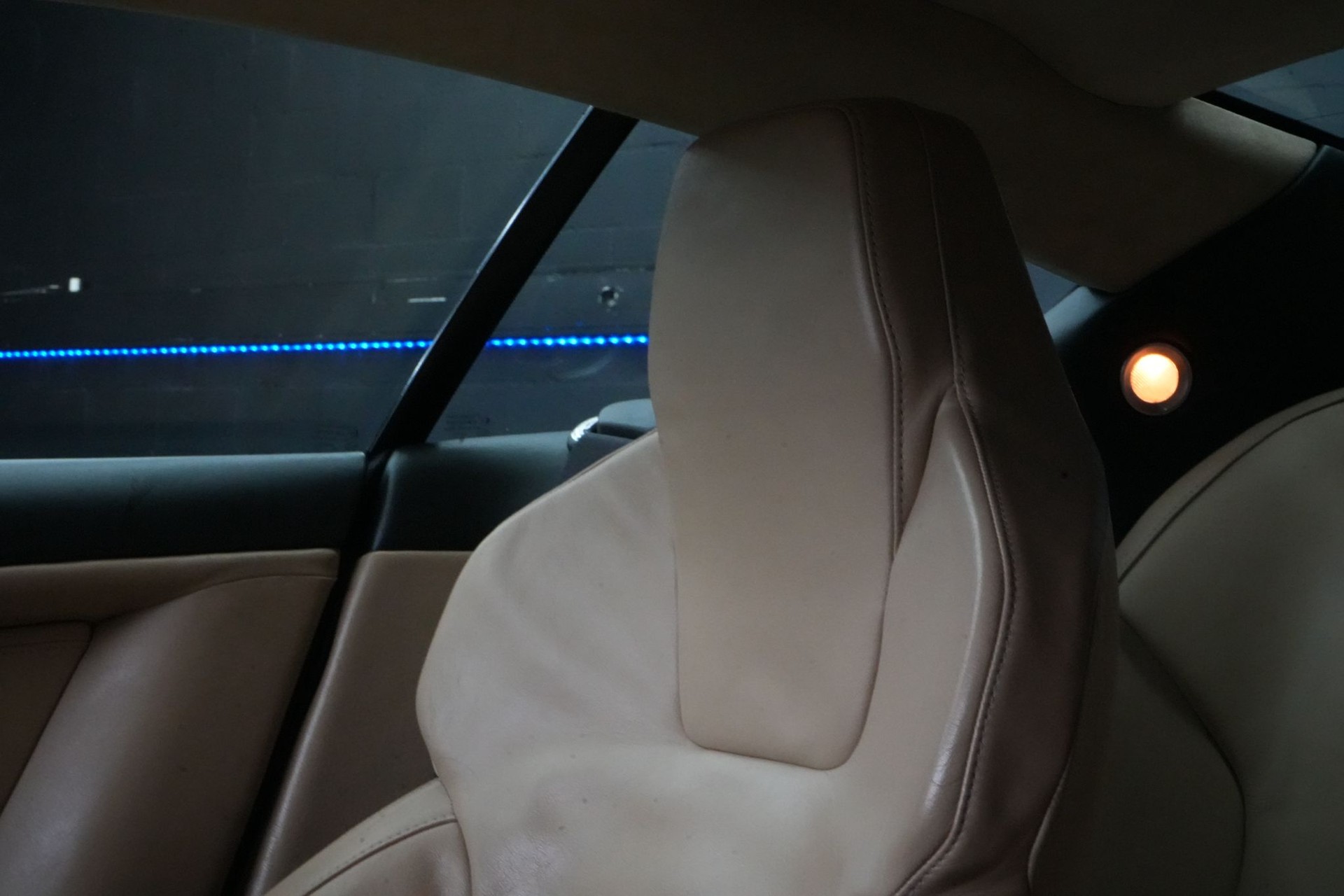 ASTON MARTIN DB9 Touchtronic 2-image-19