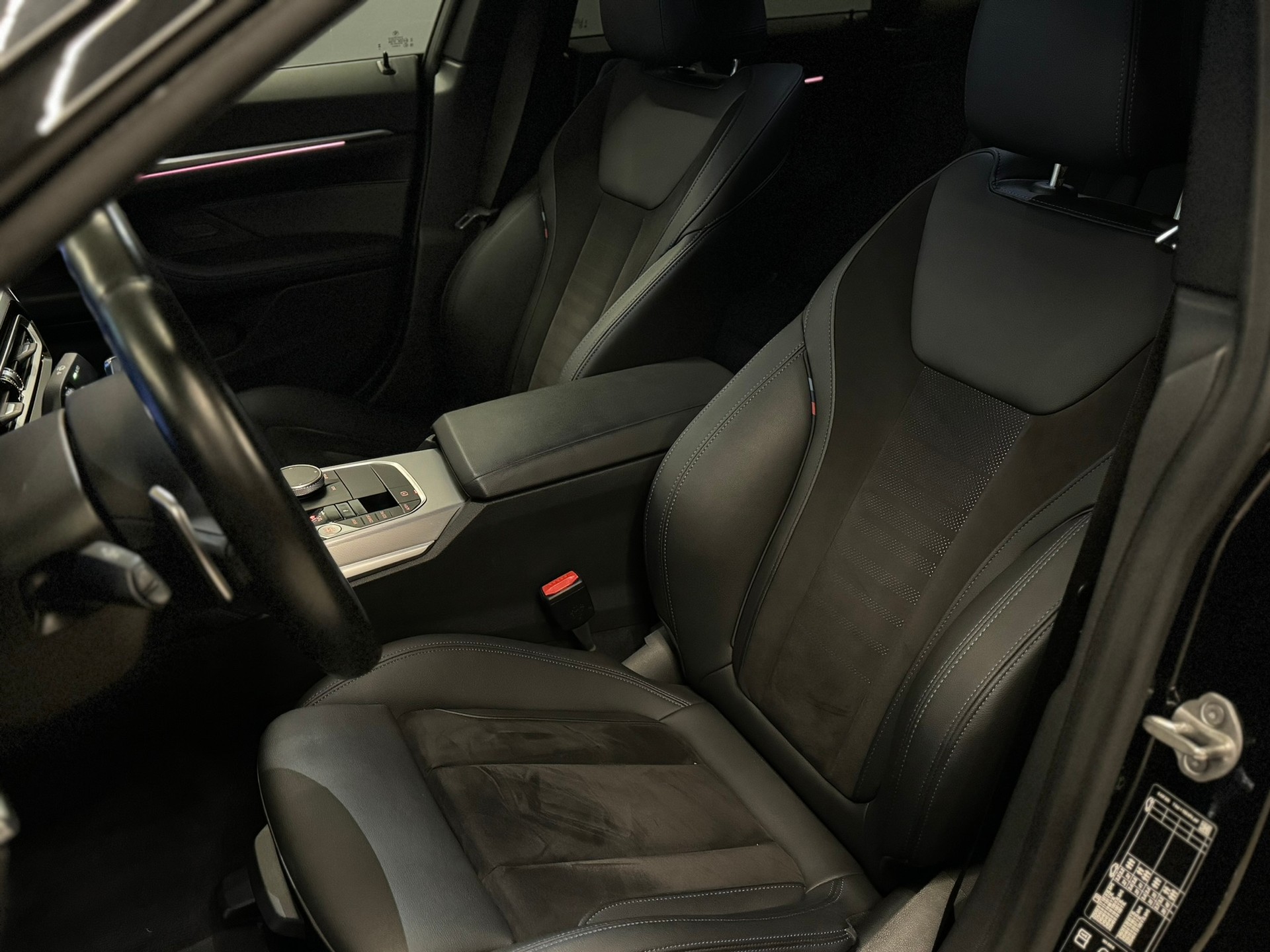 BMW 420d xDrive 48V Gran Coupé M Sport Steptronic-image-13