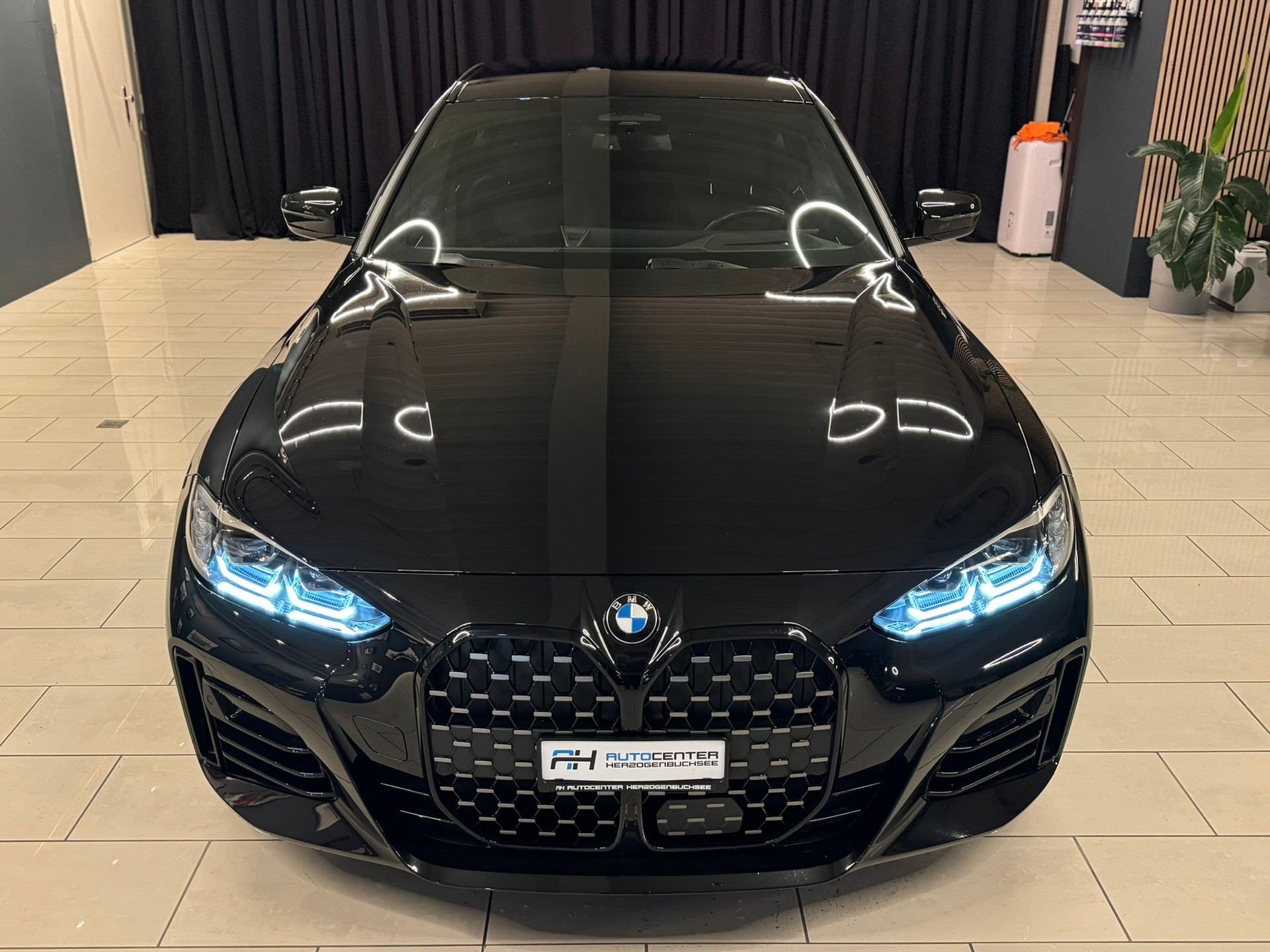 BMW 420d xDrive 48V Gran Coupé M Sport Steptronic-showroom-element-1