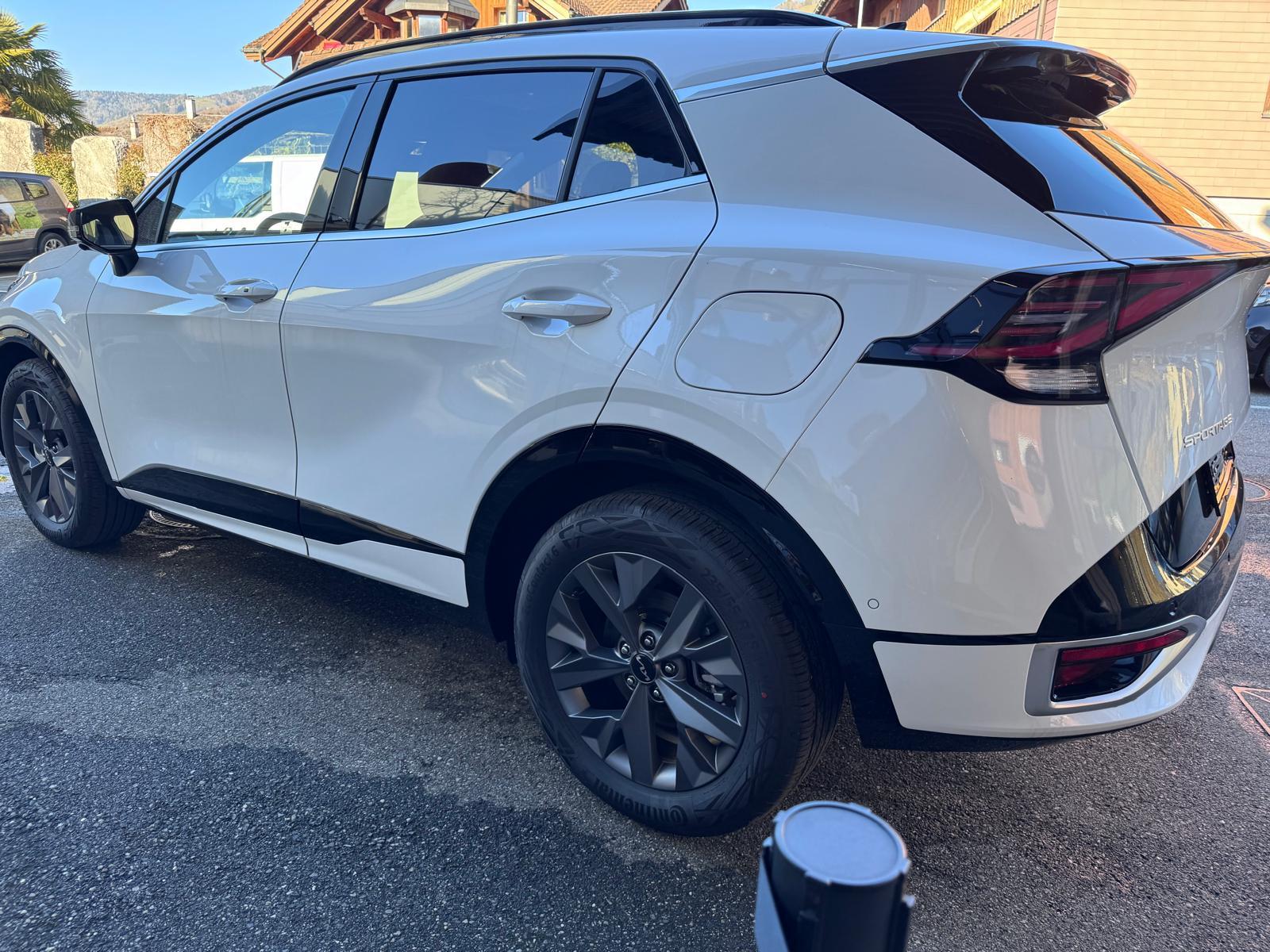 KIA Sportage 1.6 T-GDi Hybrid GT-Line-image-6