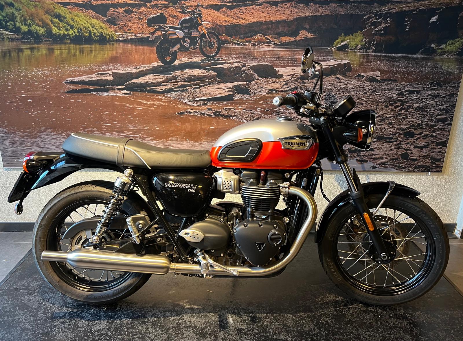 TRIUMPH Bonneville 900 T 100 (35kW)