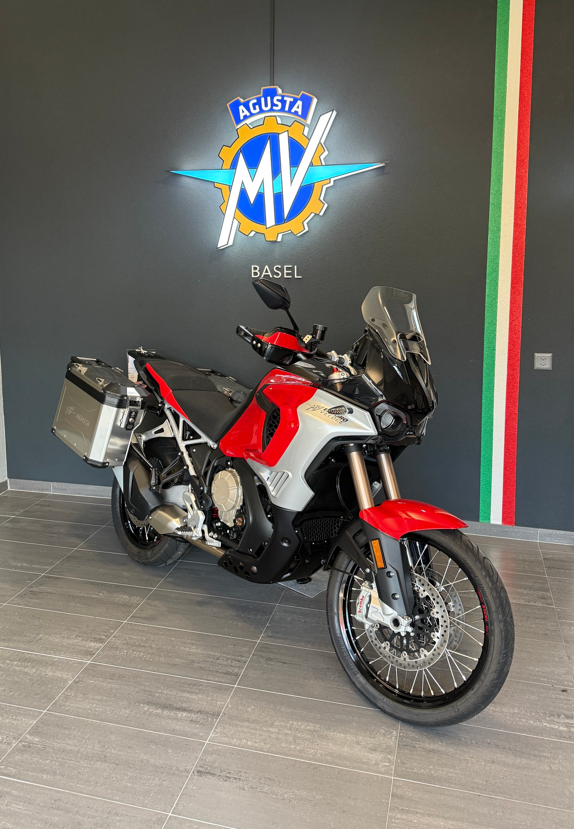 MV AGUSTA Enduro Veloce-image-0