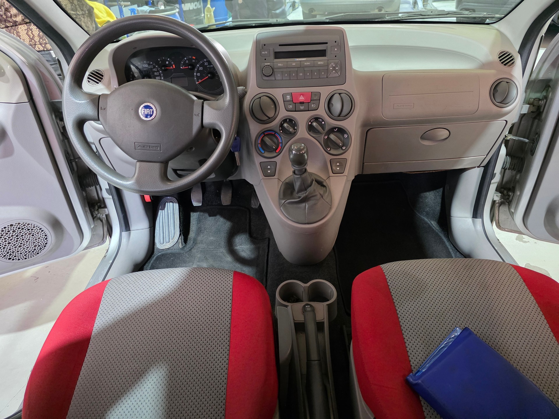 FIAT Panda 1.2 Climbing 4x4-image-13