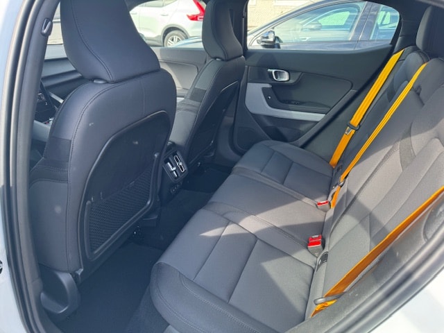 POLESTAR 2 Long Range Dual Motor Performance-image-10