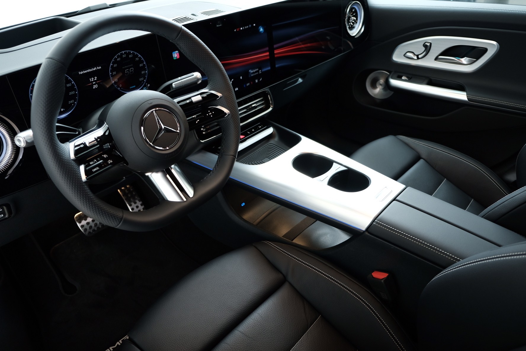 MERCEDES-BENZ CLA Shooting Brake 350 4Matic 85 kWh EQ-image-7