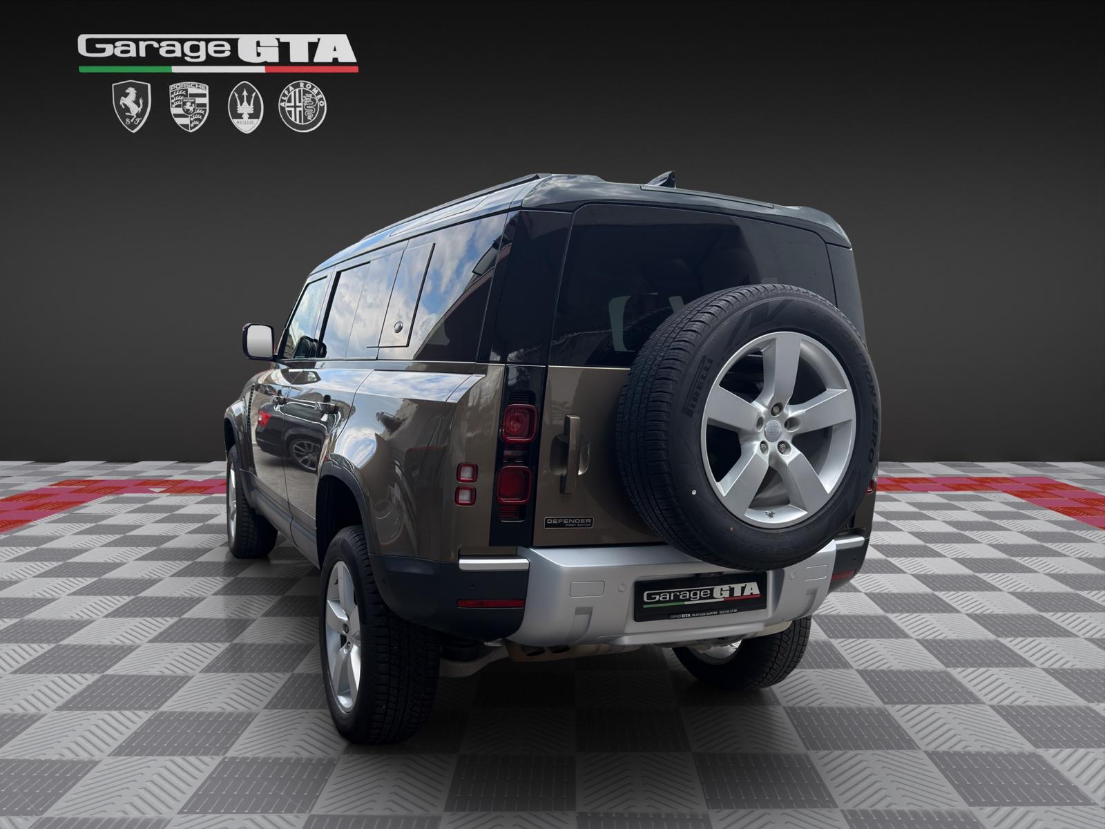 LAND ROVER Defender 110 D240 SD4 S AT8-showroom-element-2