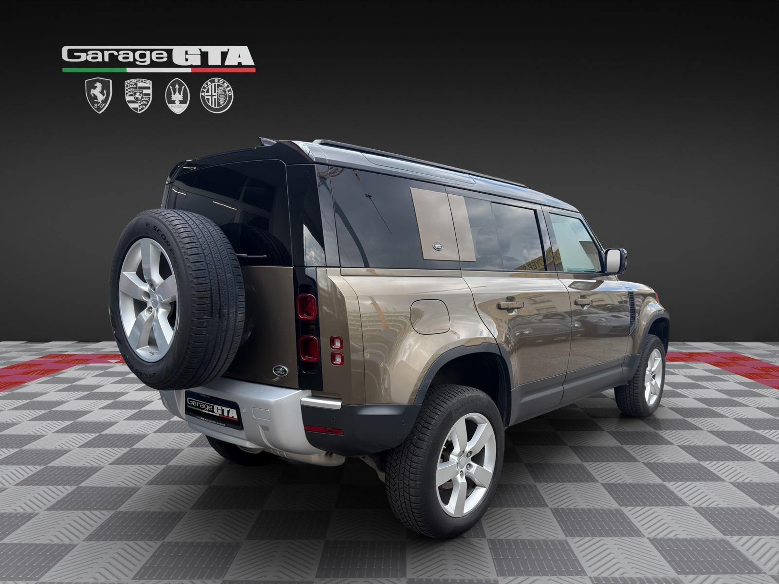 LAND ROVER Defender 110 D240 SD4 S AT8-image-4