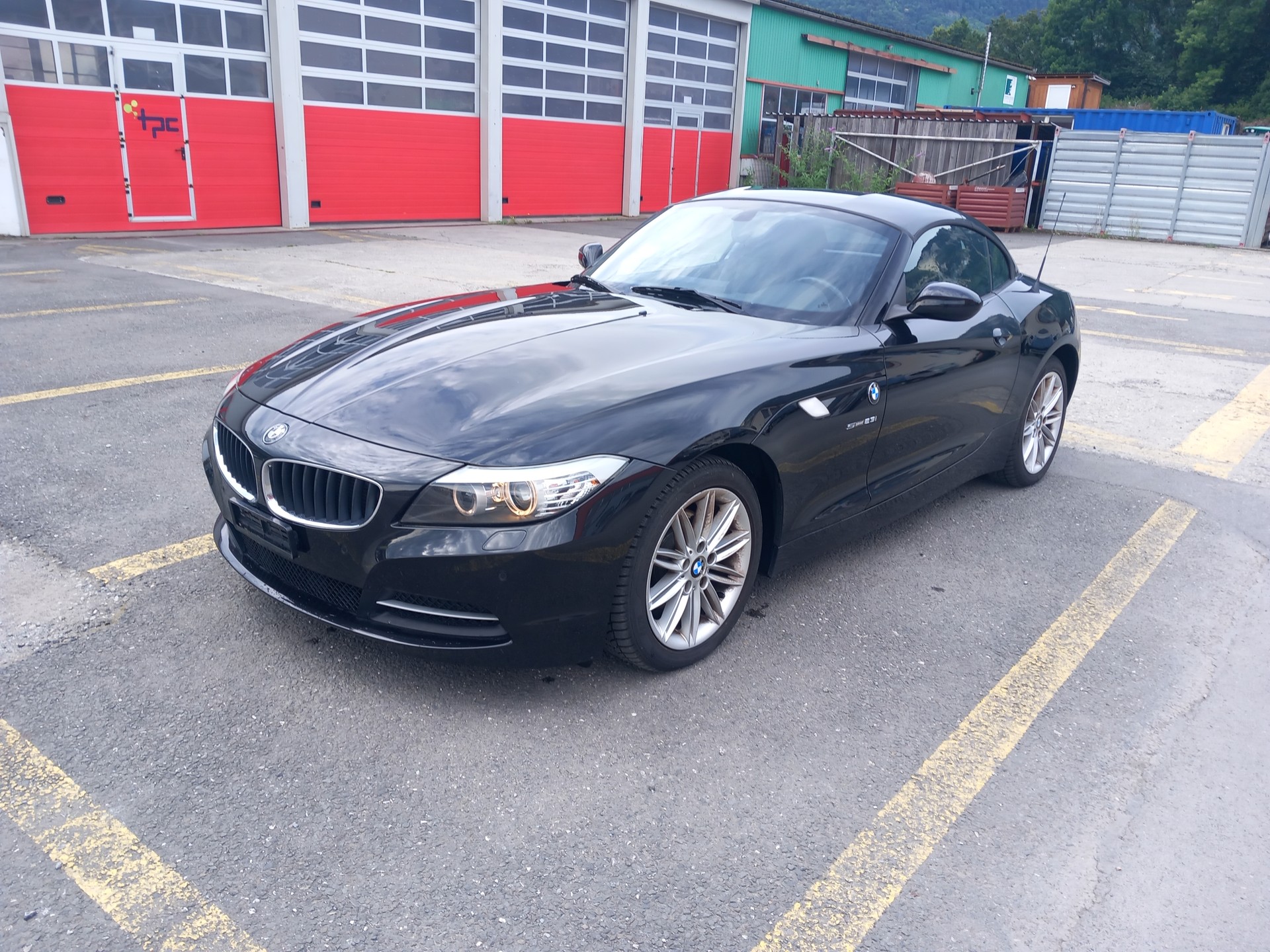 BMW Z4 sDrive23i-image-2