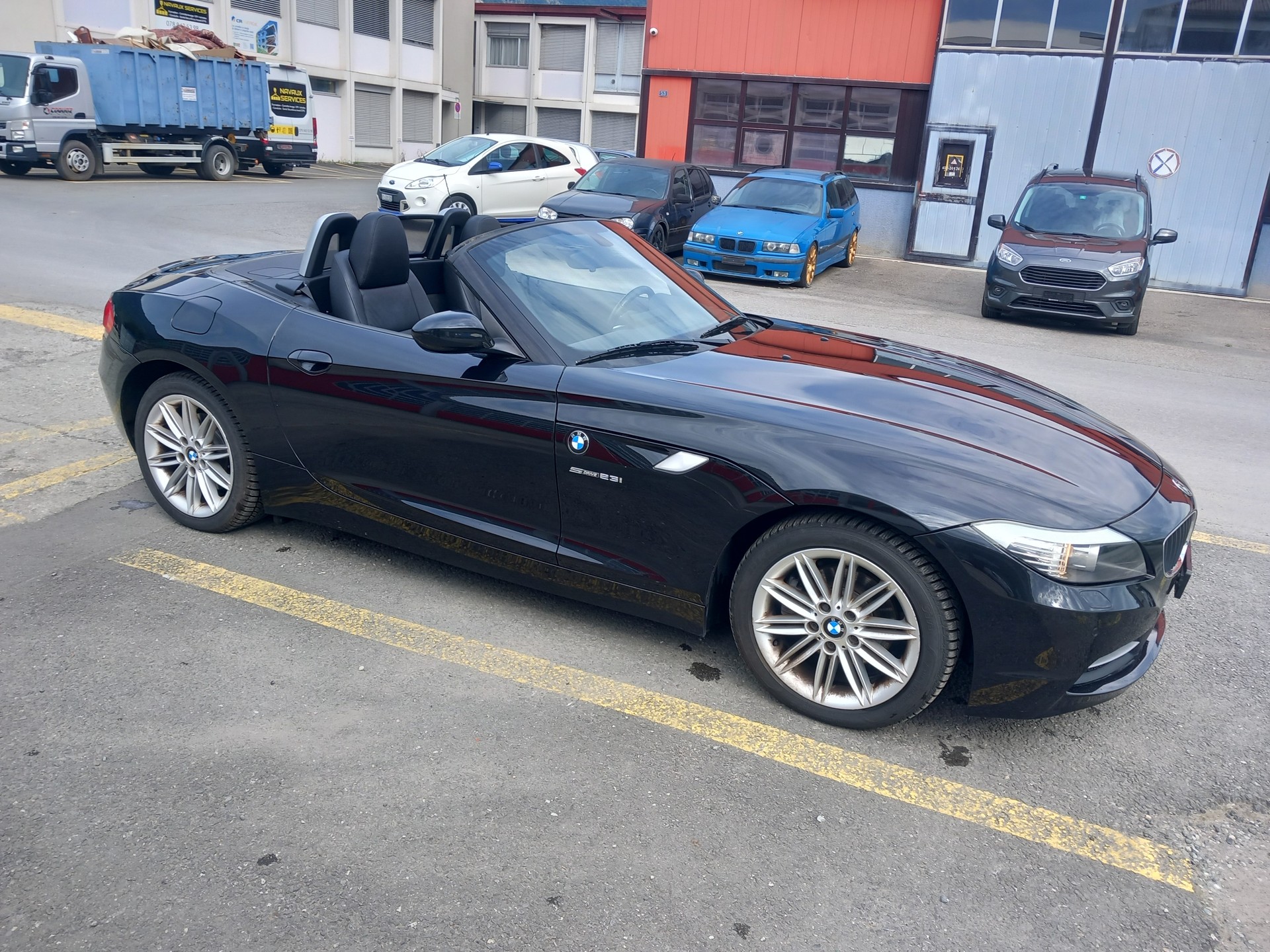 BMW Z4 sDrive23i-image-7