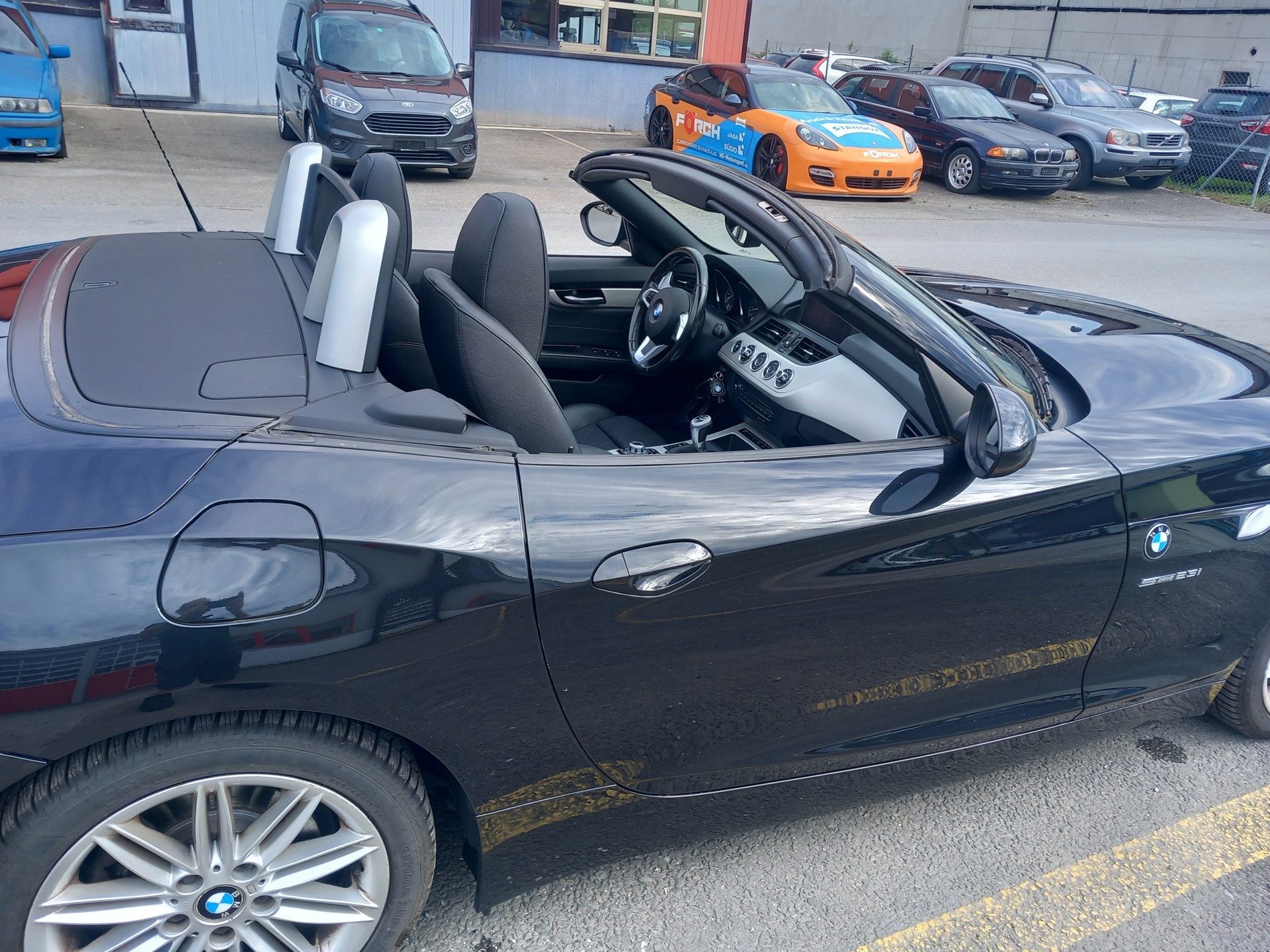 BMW Z4 sDrive23i-image-8